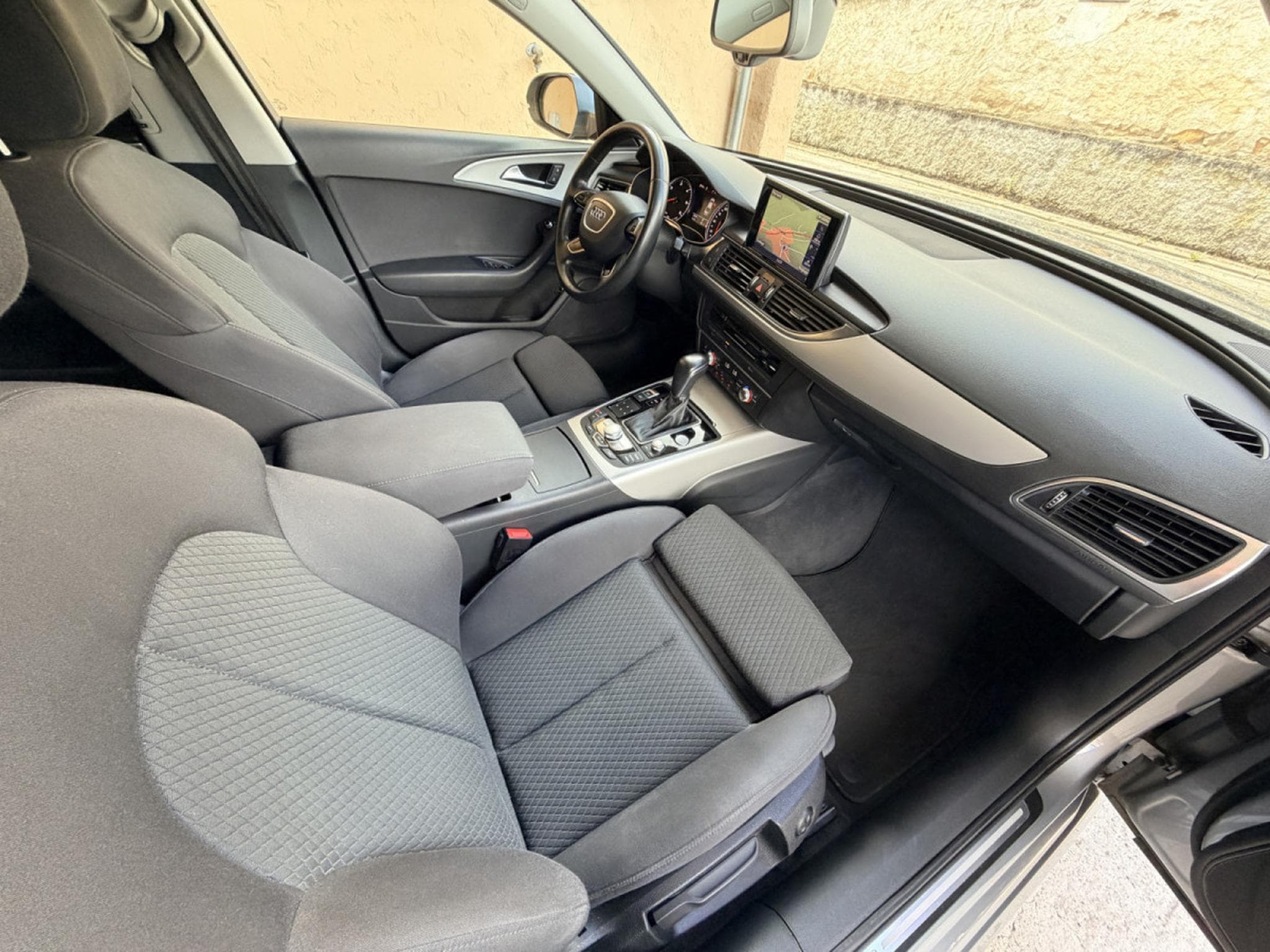 Audi A6 2.0 TDI S-line ext. Automatique  190CV (2019) - Foto 7