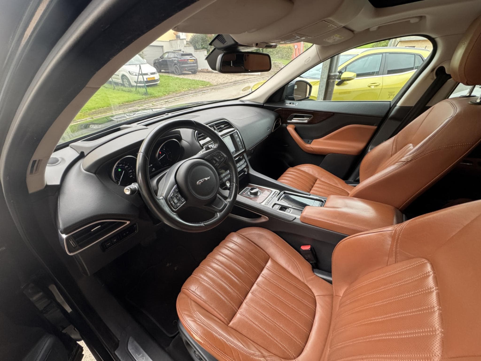 Jaguar F-Pace Jaguar F-PACE Portfolio 30d AWD - 221kW (2016) - Foto 10