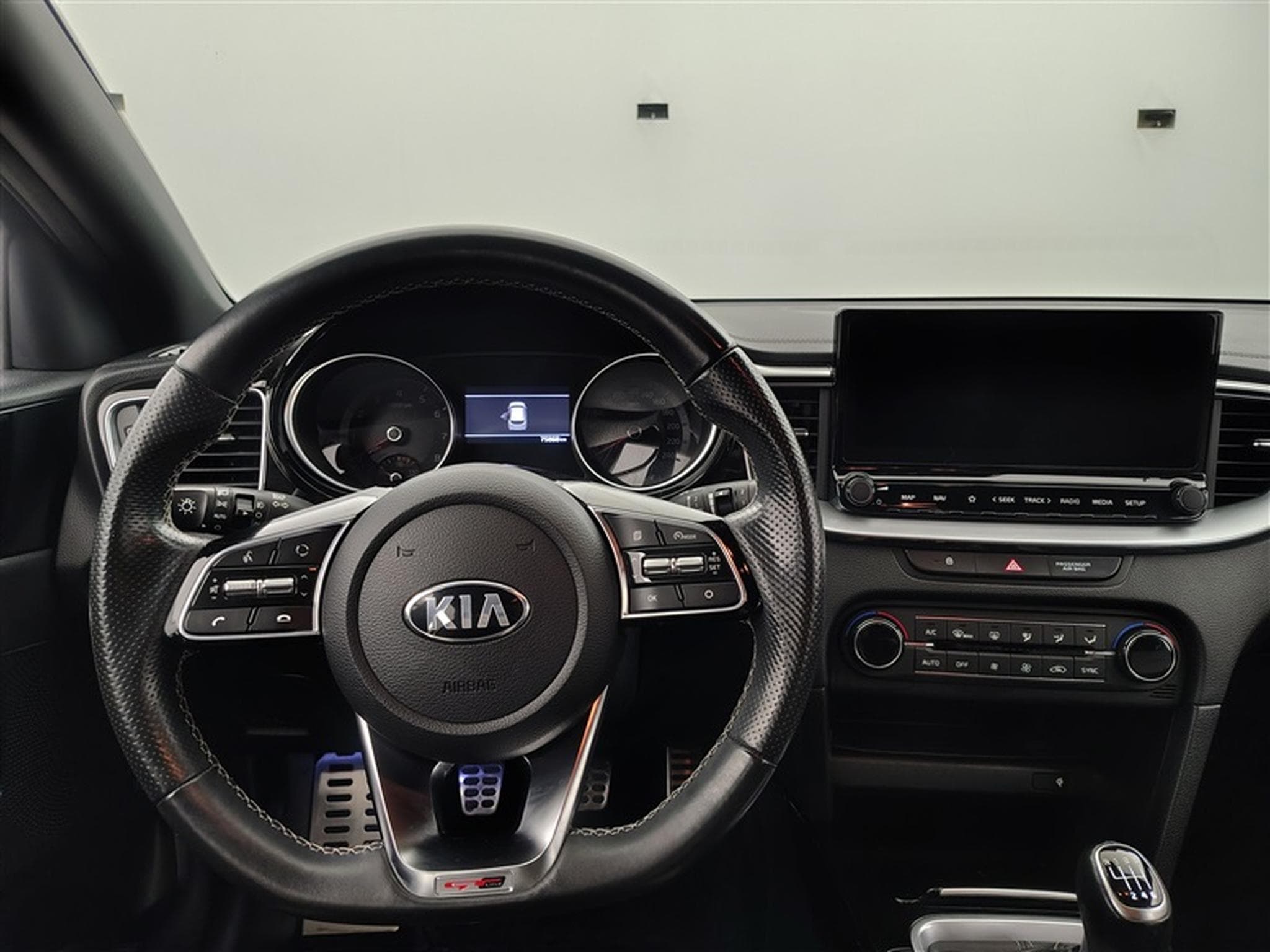 Kia ProCeed GT Line CUIR/CARPLAY/CAMERA (2020) - Photo 9