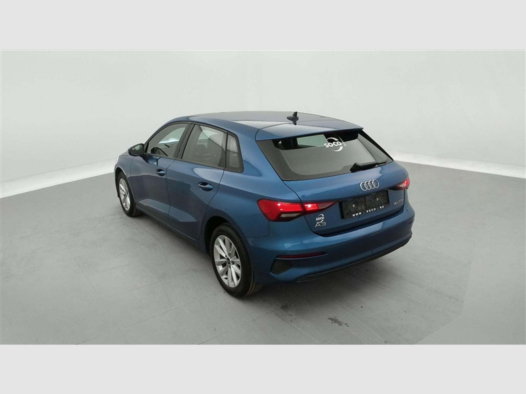 Audi A3 Sportback 30 TFSI S-tronic Cuir / Navi / Led (2022) - Photo 2
