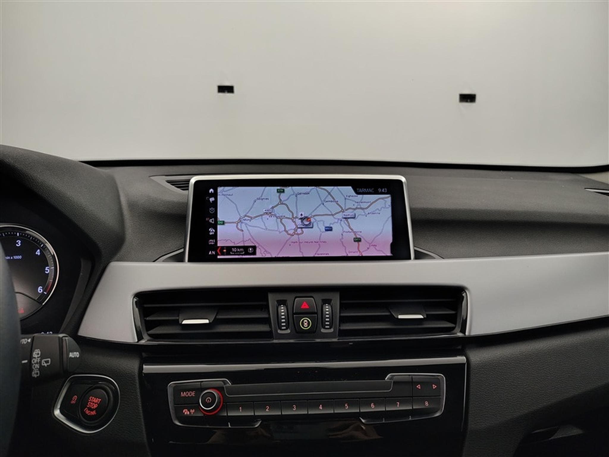 BMW X1 2.0 dA sDrive18 Cuir / Navi / PDC+Caméra (2022) - Photo 11