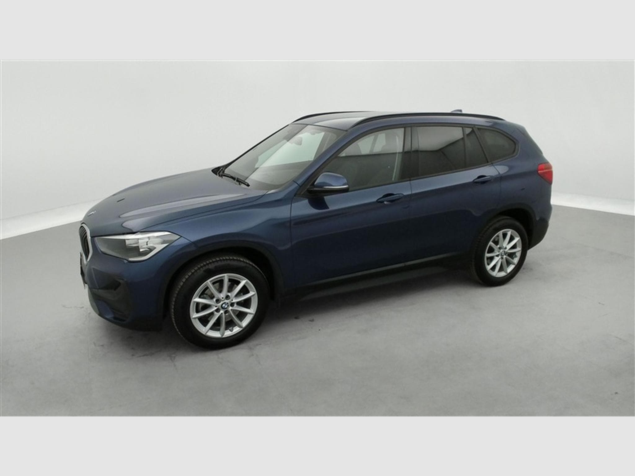 BMW X1 2.0 dA sDrive18 Cuir / Navi / PDC+Caméra (2022) - Photo 21