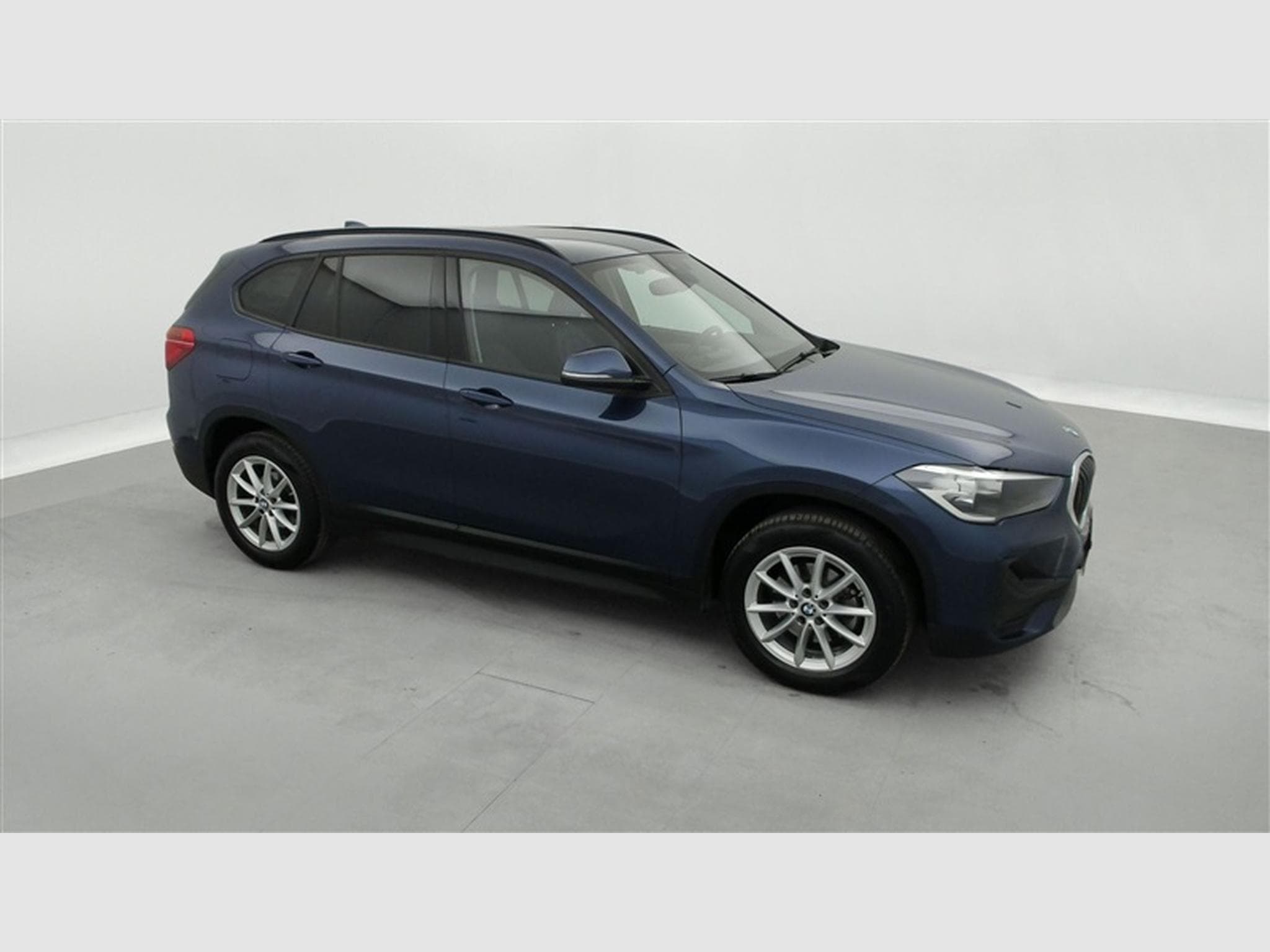BMW X1 2.0 dA sDrive18 Cuir / Navi / PDC+Caméra (2022) - Photo 23