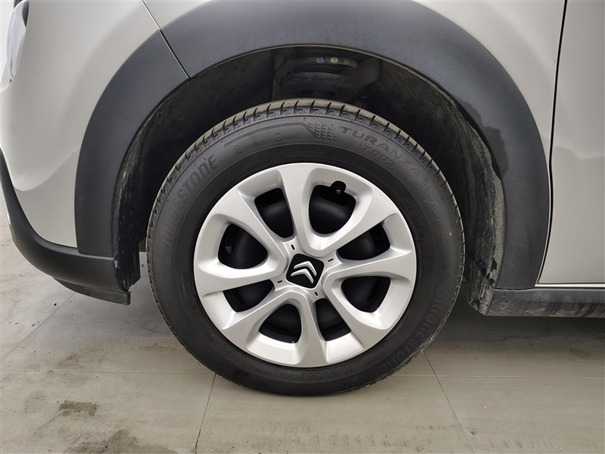 Citroen C3 1.2 Turbo **Clim/cruise/radar parking** (2024) - Photo 6