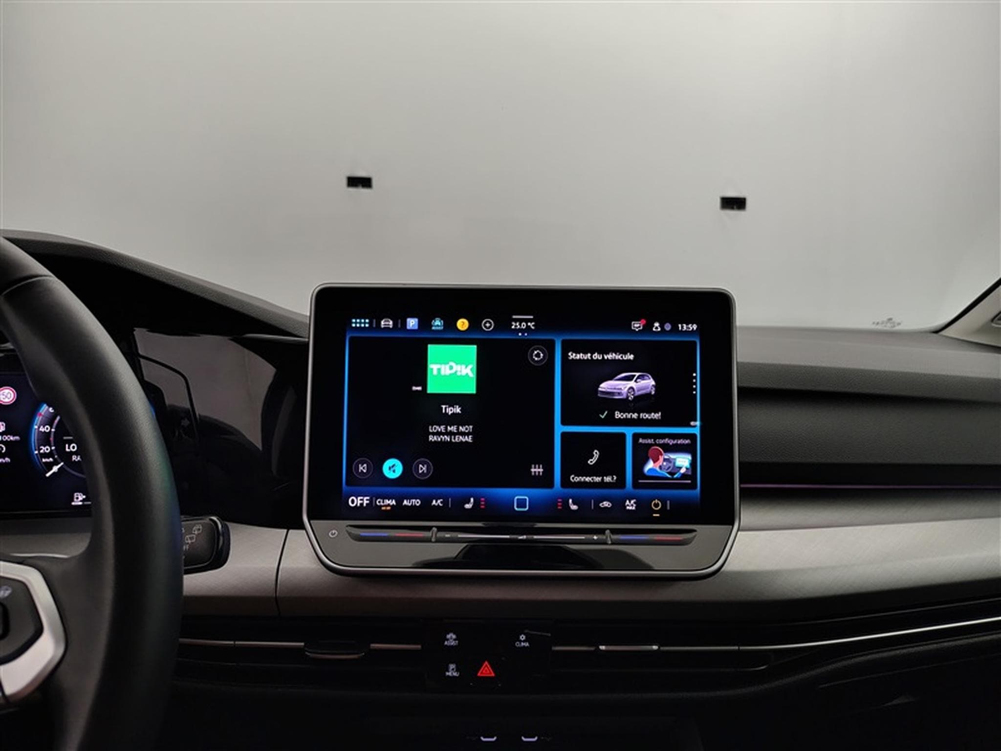 VW Golf 1.5 TSI 115cv Life CARPLAY / FULL LED / PDC AV+AR / JA 16" (2025) - Photo 11