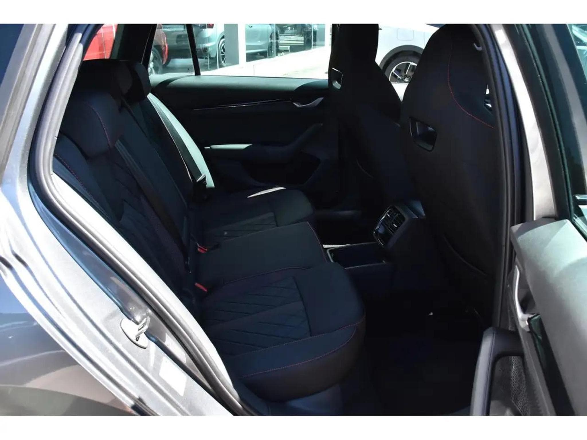 Skoda Octavia (2025) - Photo 8