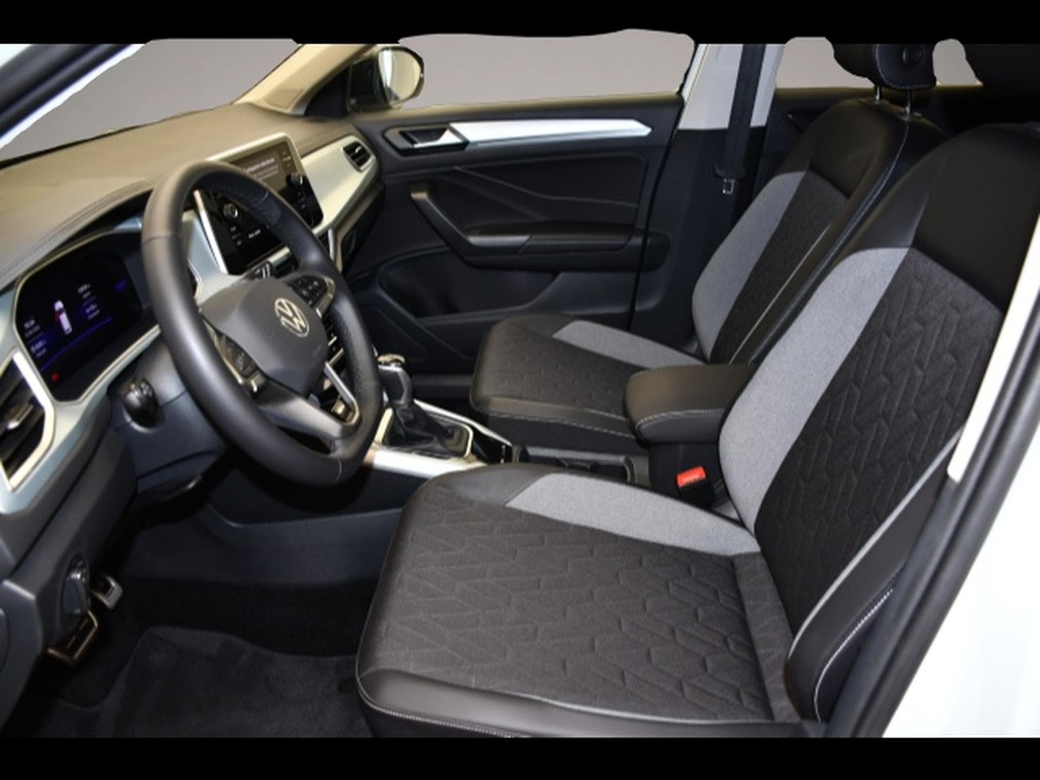 VW T-Roc (2025) - Photo 3