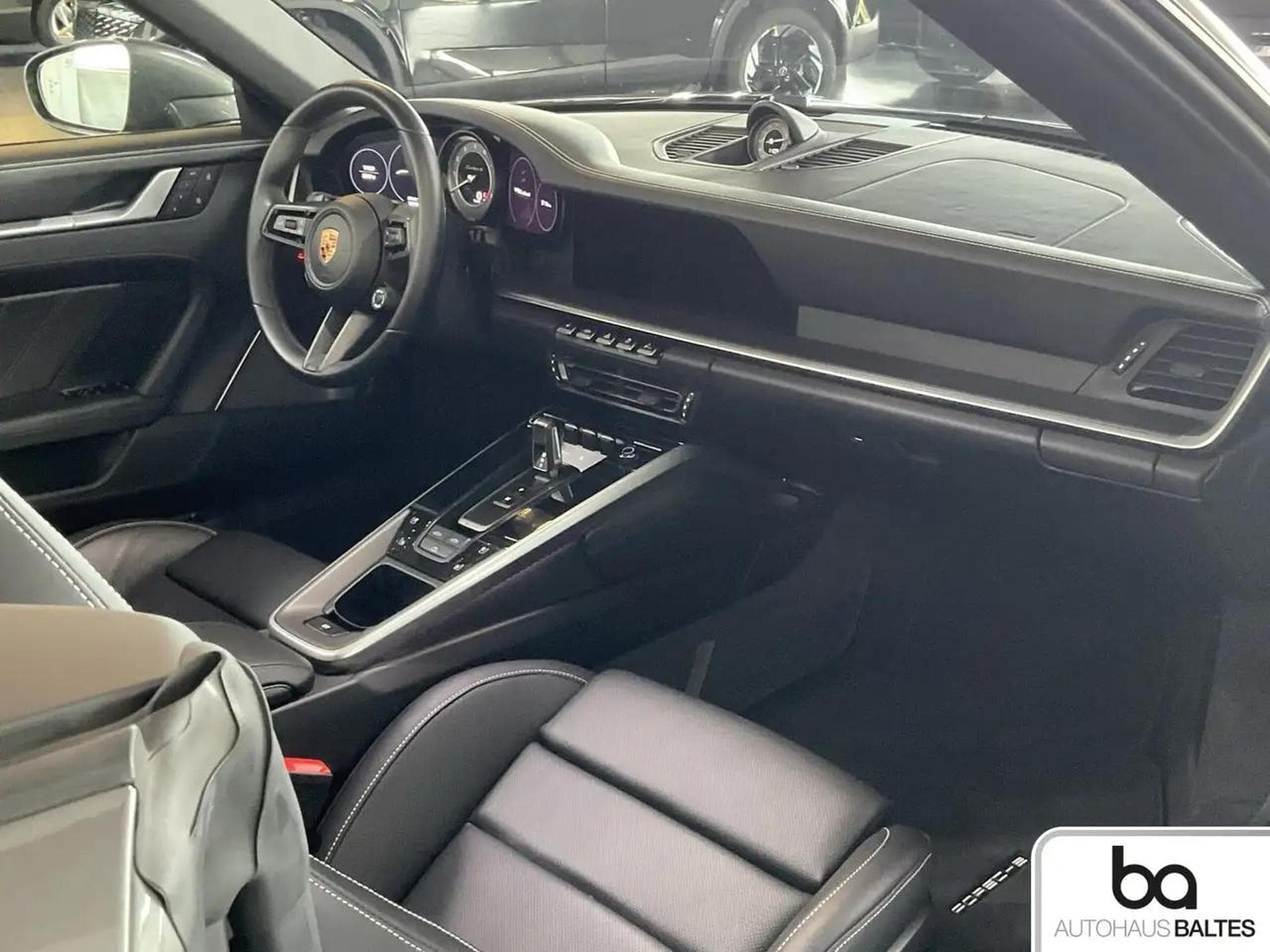 Porsche 911 (2024) - Photo 6