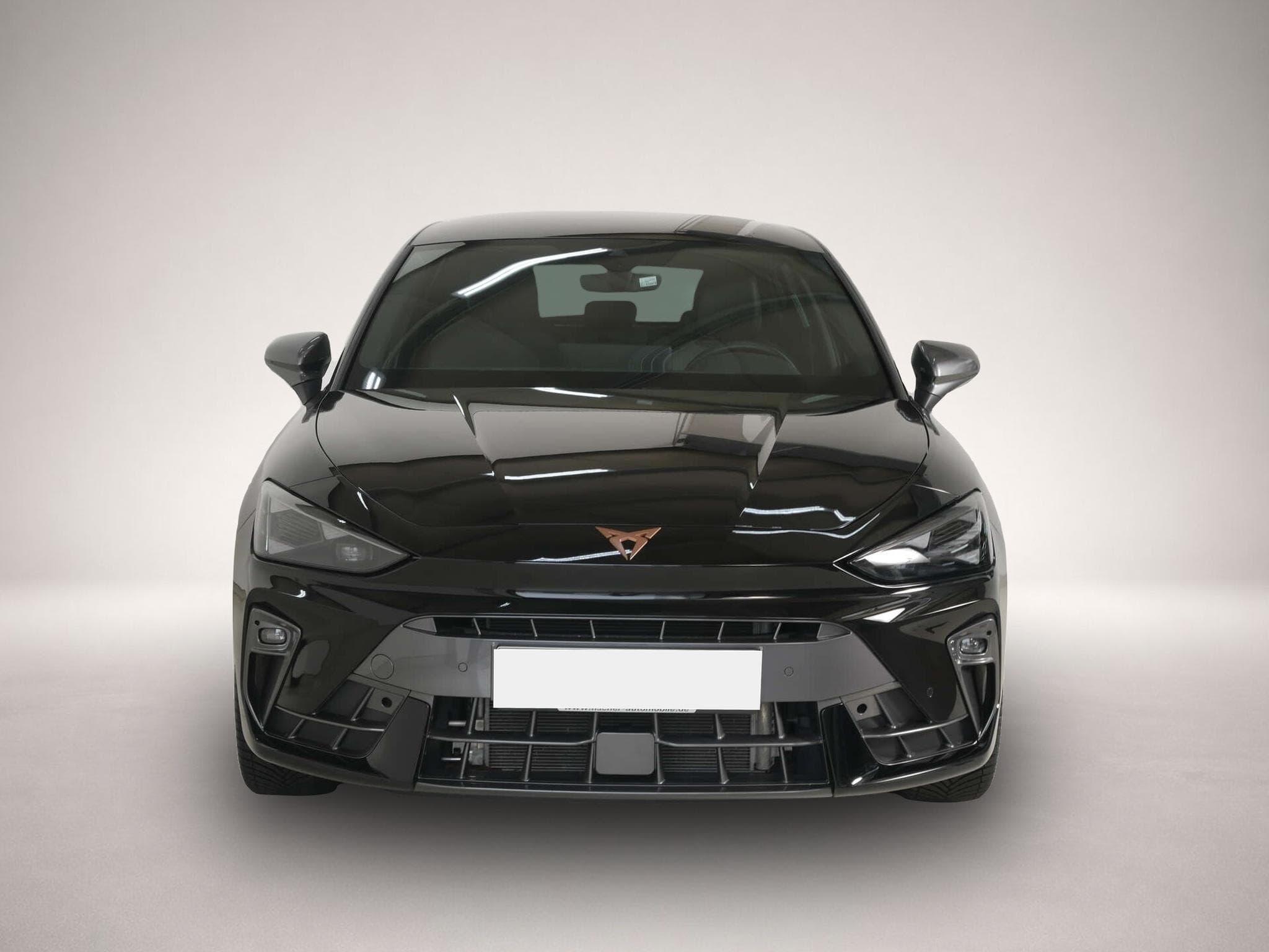 Cupra Leon (2025) - Photo 1