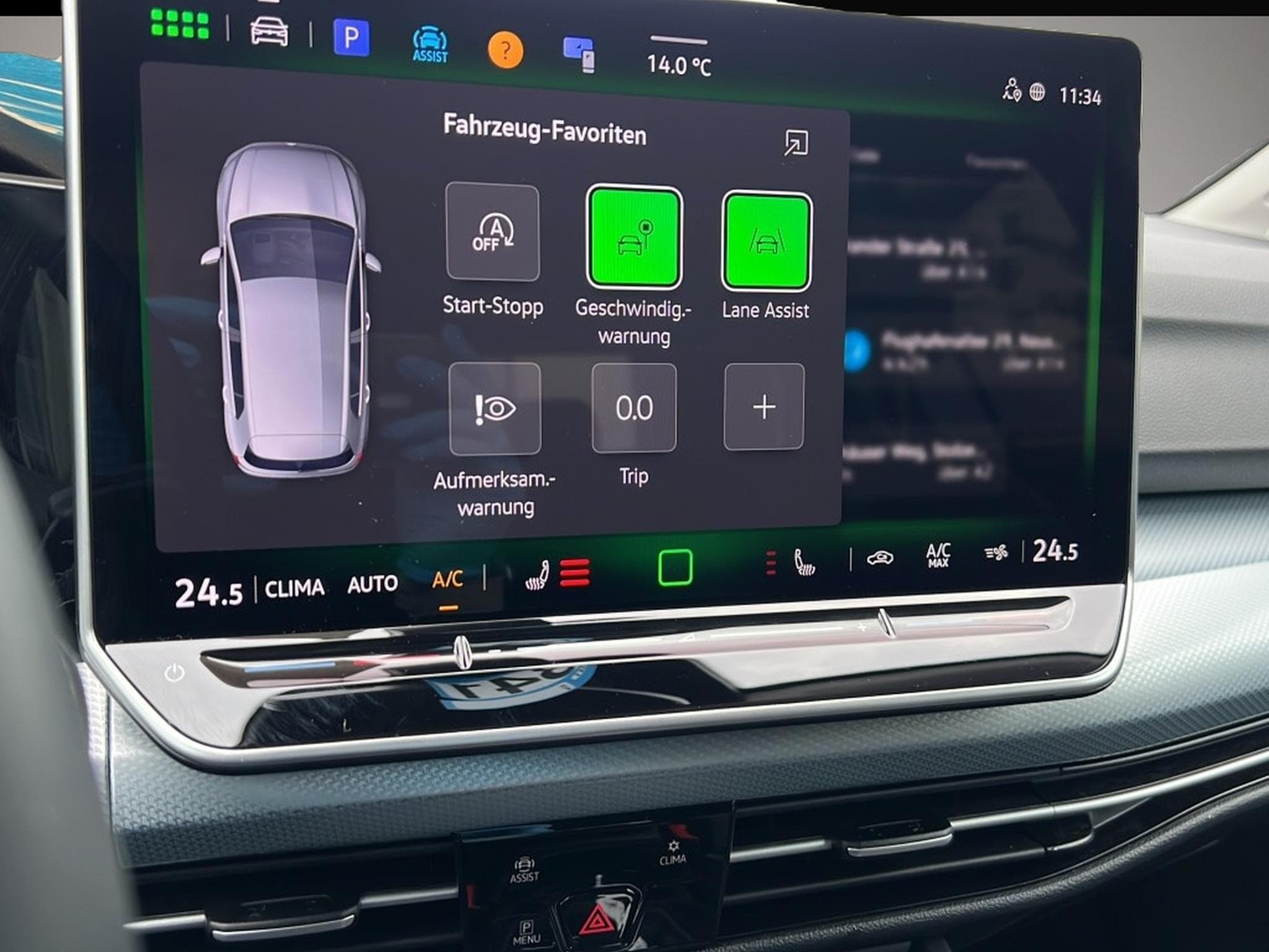 VW Golf (2025) - Photo 6