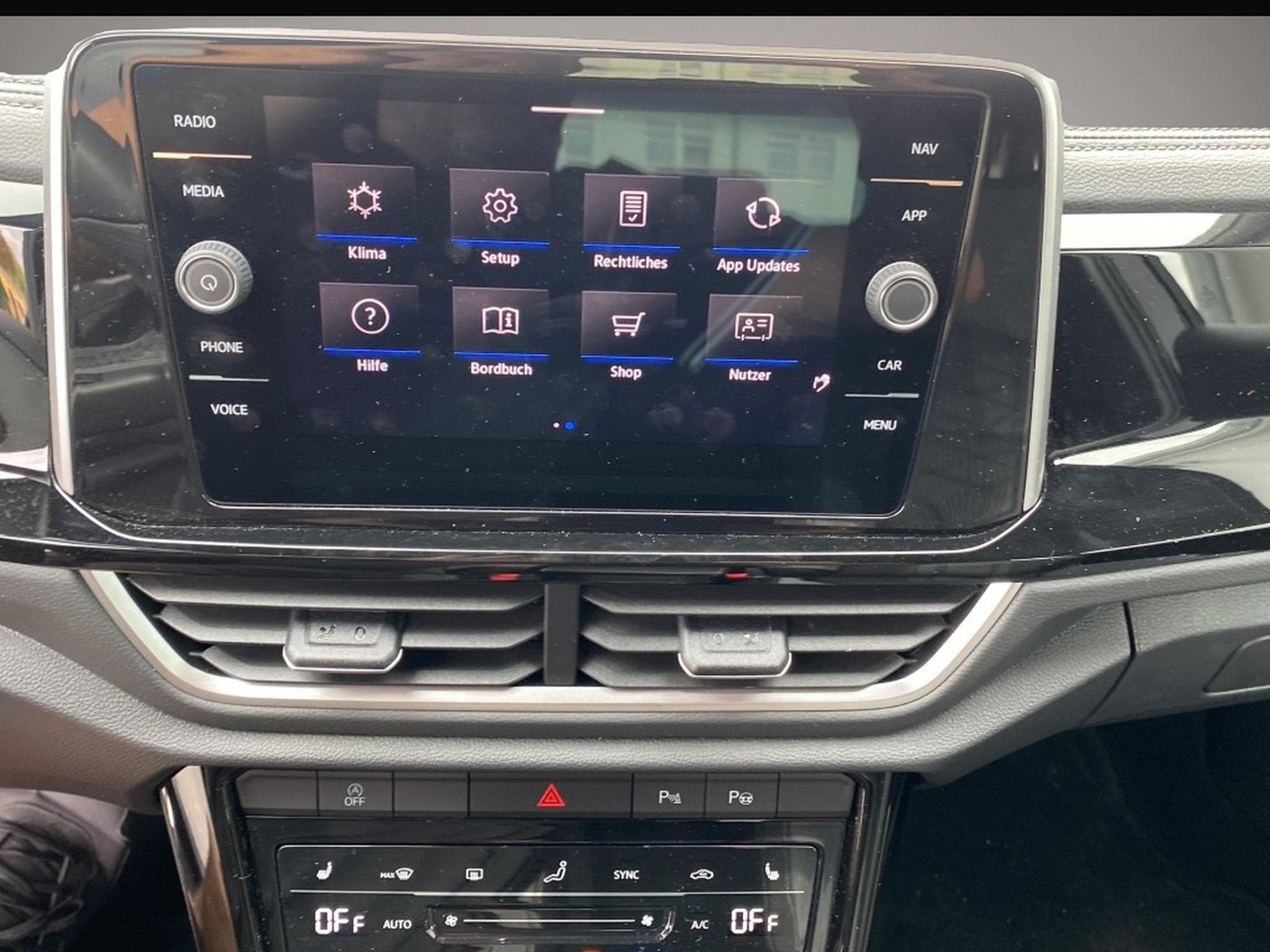 VW T-Roc (2025) - Photo 5