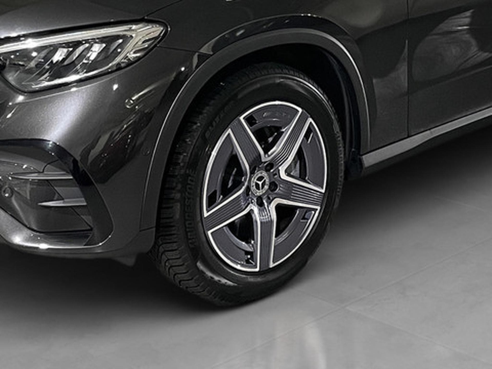 Mercedes GLC 300 2.0 d 4MATIC AMG Line (2025) - Photo 20