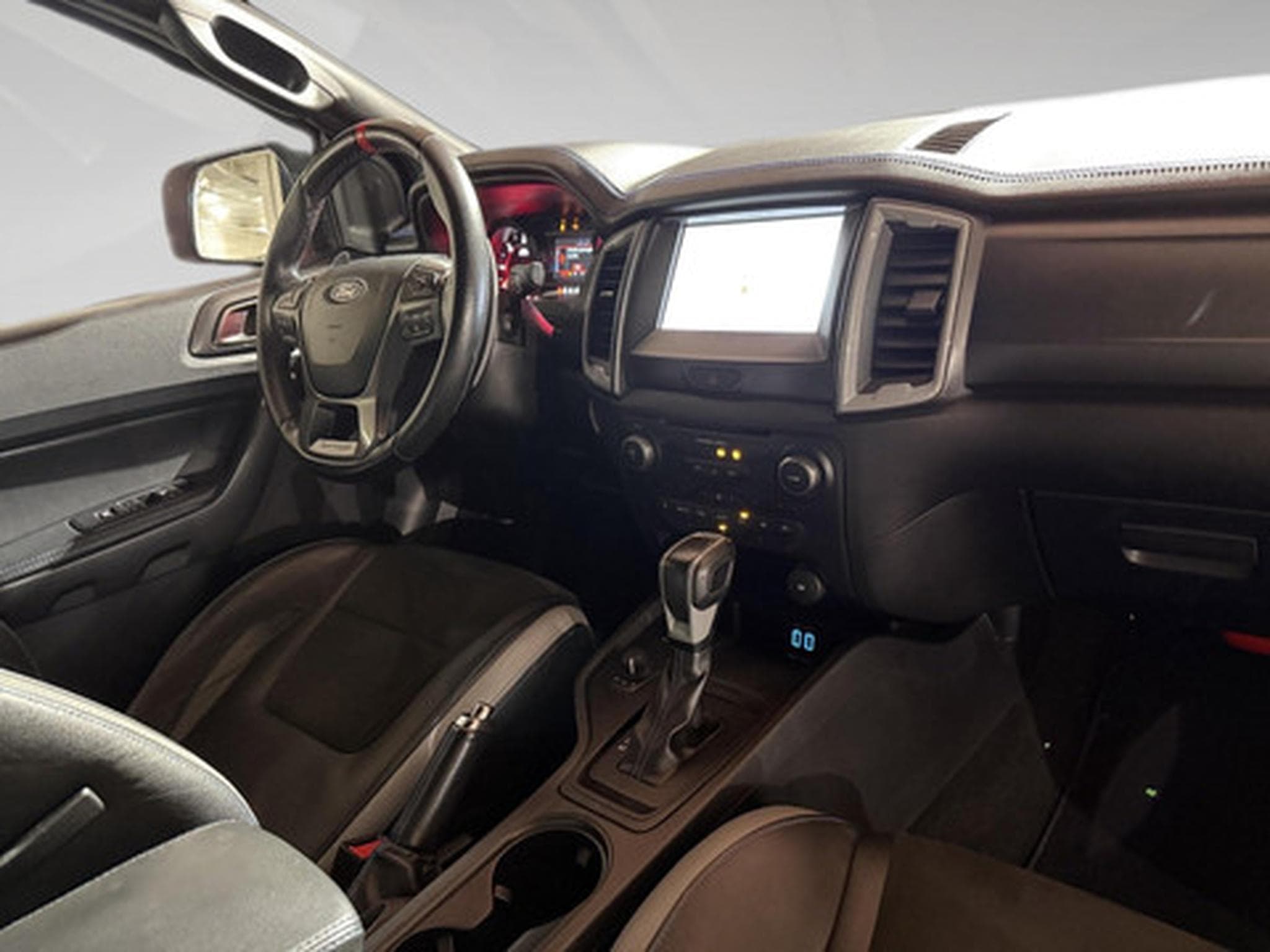 Ford Ranger 2.0 BiT 156kW 4x4 Aut. D-Cab Raptor (2020) - Photo 7