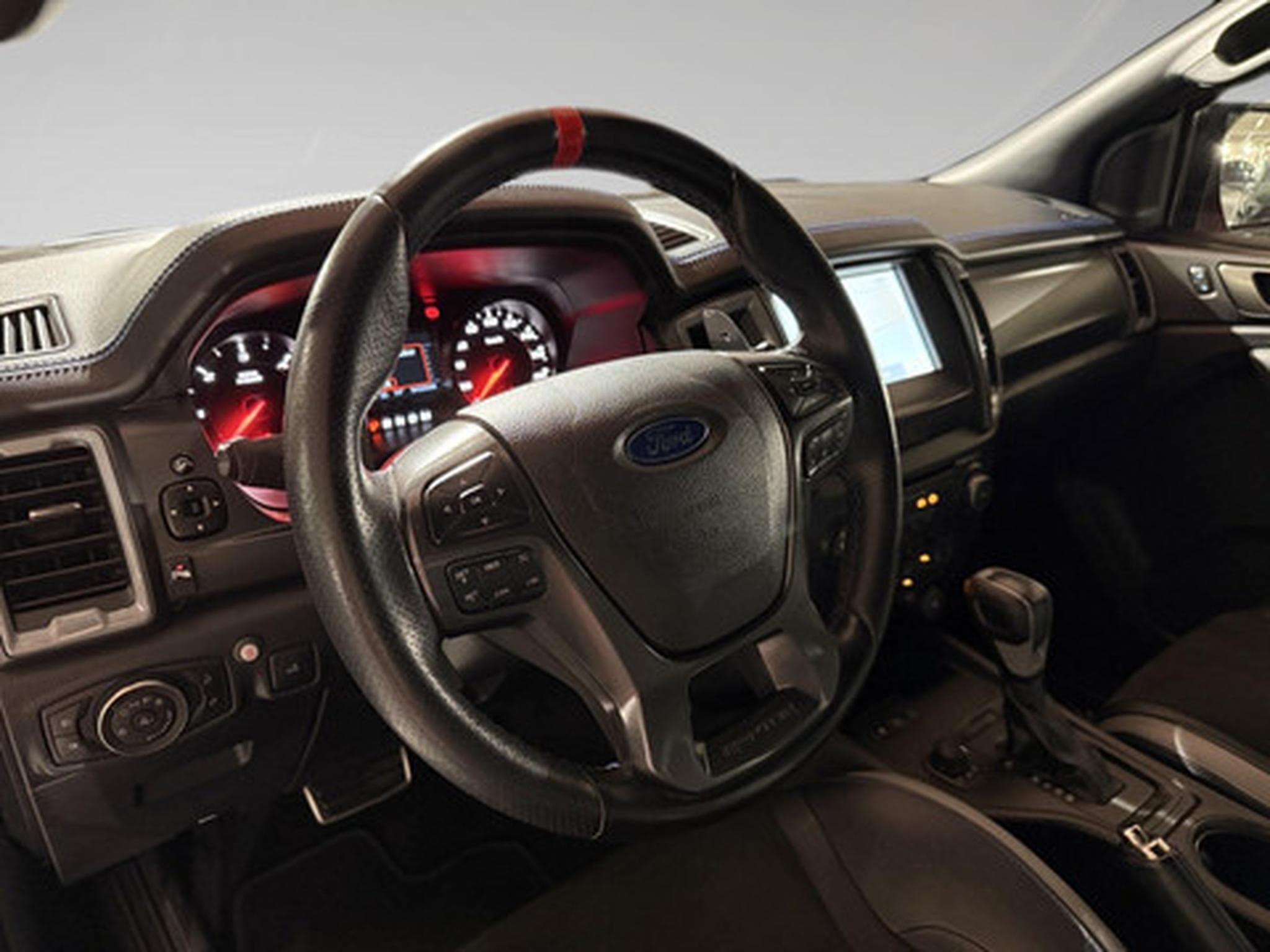 Ford Ranger 2.0 BiT 156kW 4x4 Aut. D-Cab Raptor (2020) - Photo 8