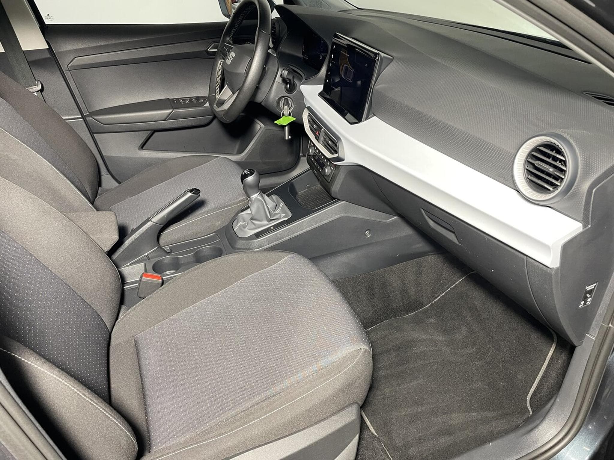 Seat Ibiza 1.0 TSI 95 MOVE XCELLENCE CARPLAY 5P (2023) - Photo 8