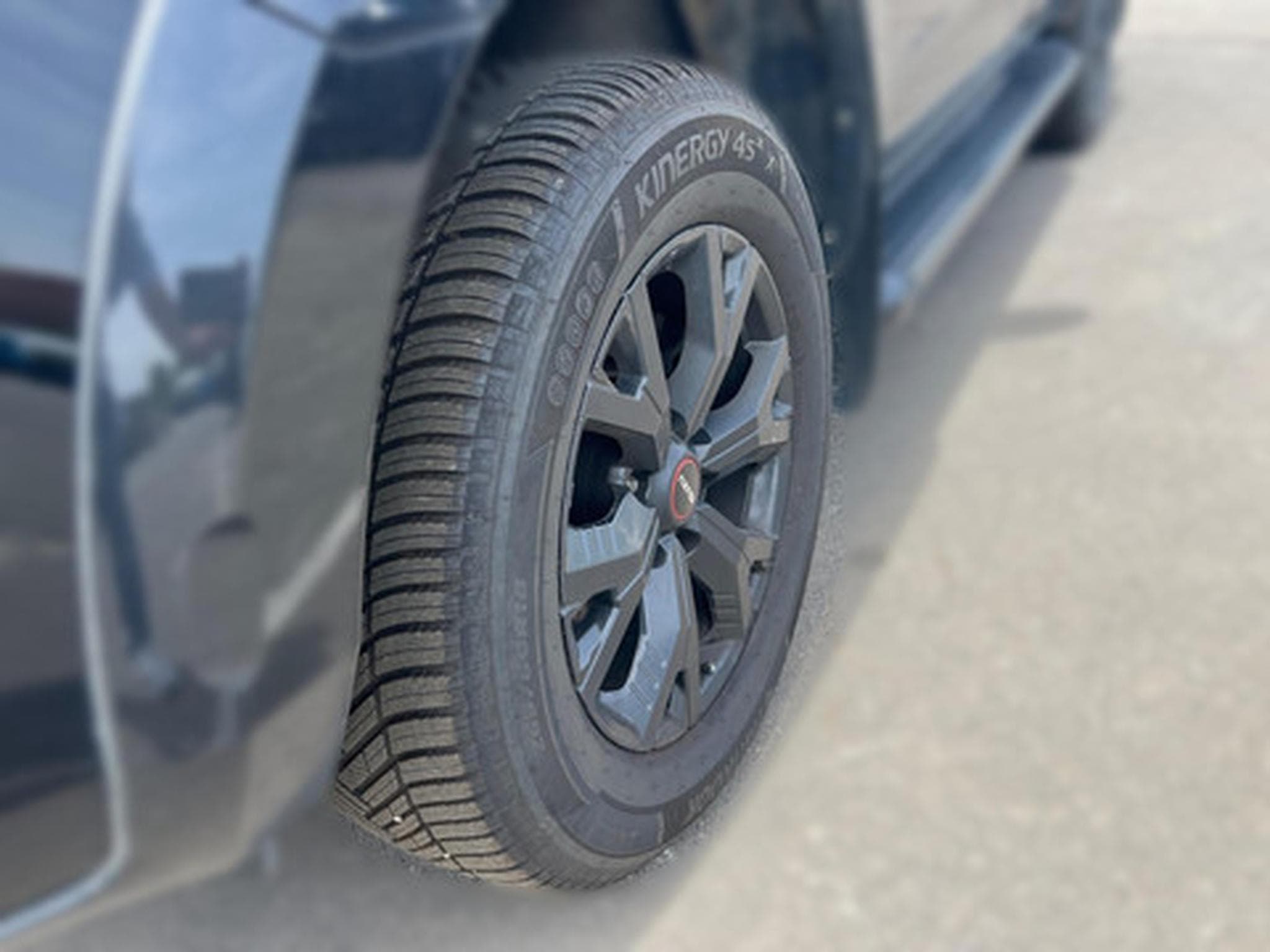 Isuzu D-Max D-MAX DC Euro6d V-Cross AT 4x4 (2024) - Photo 18
