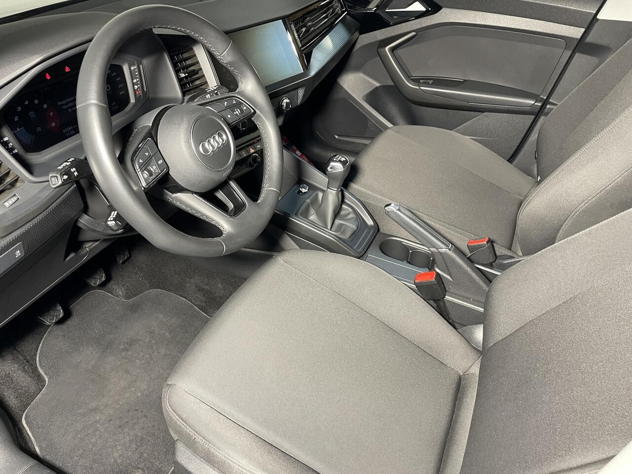 Audi A1 SPORTBACK 25 TFSI 95 BUSINESS CARPLAY (2022) - Photo 6