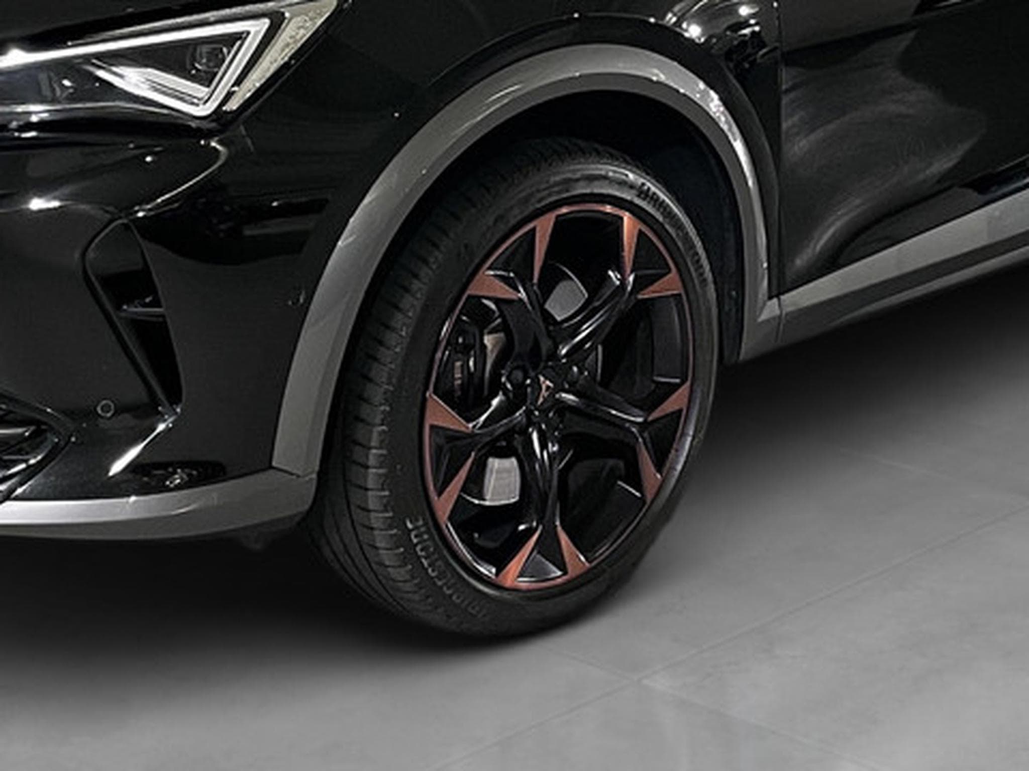 Cupra Formentor 2.0 TSI 4Drive 228kW DSG VZ (2024) - Foto 23