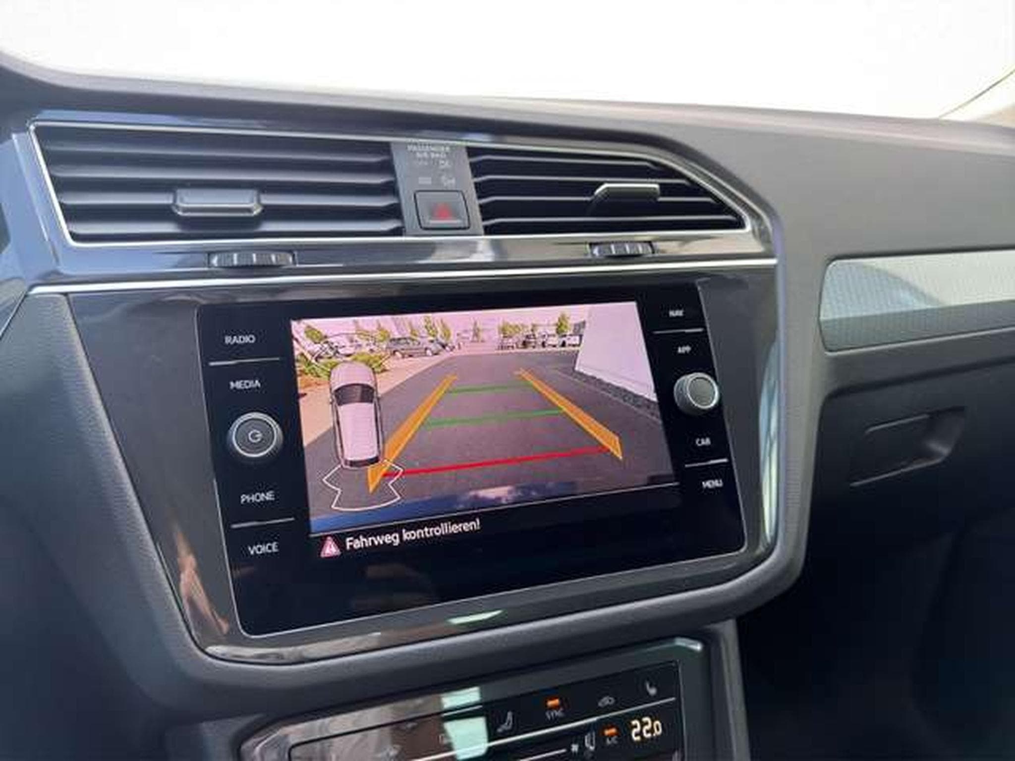 VW Tiguan Life 1.5 DSG/ACC/Kessy/Navi/AHK (2023) - Photo 20