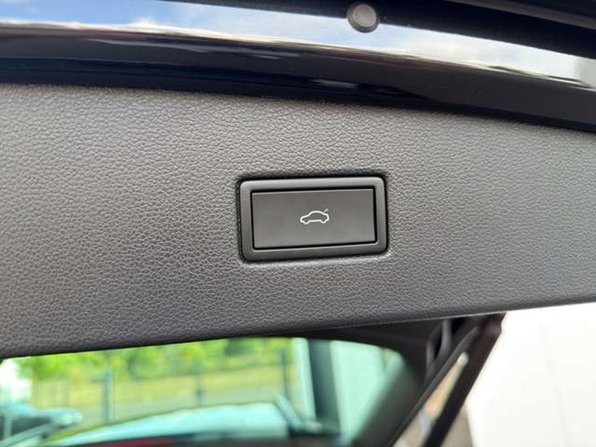VW Tiguan Life 1.5 DSG/ACC/Kessy/Navi/AHK (2023) - Photo 24
