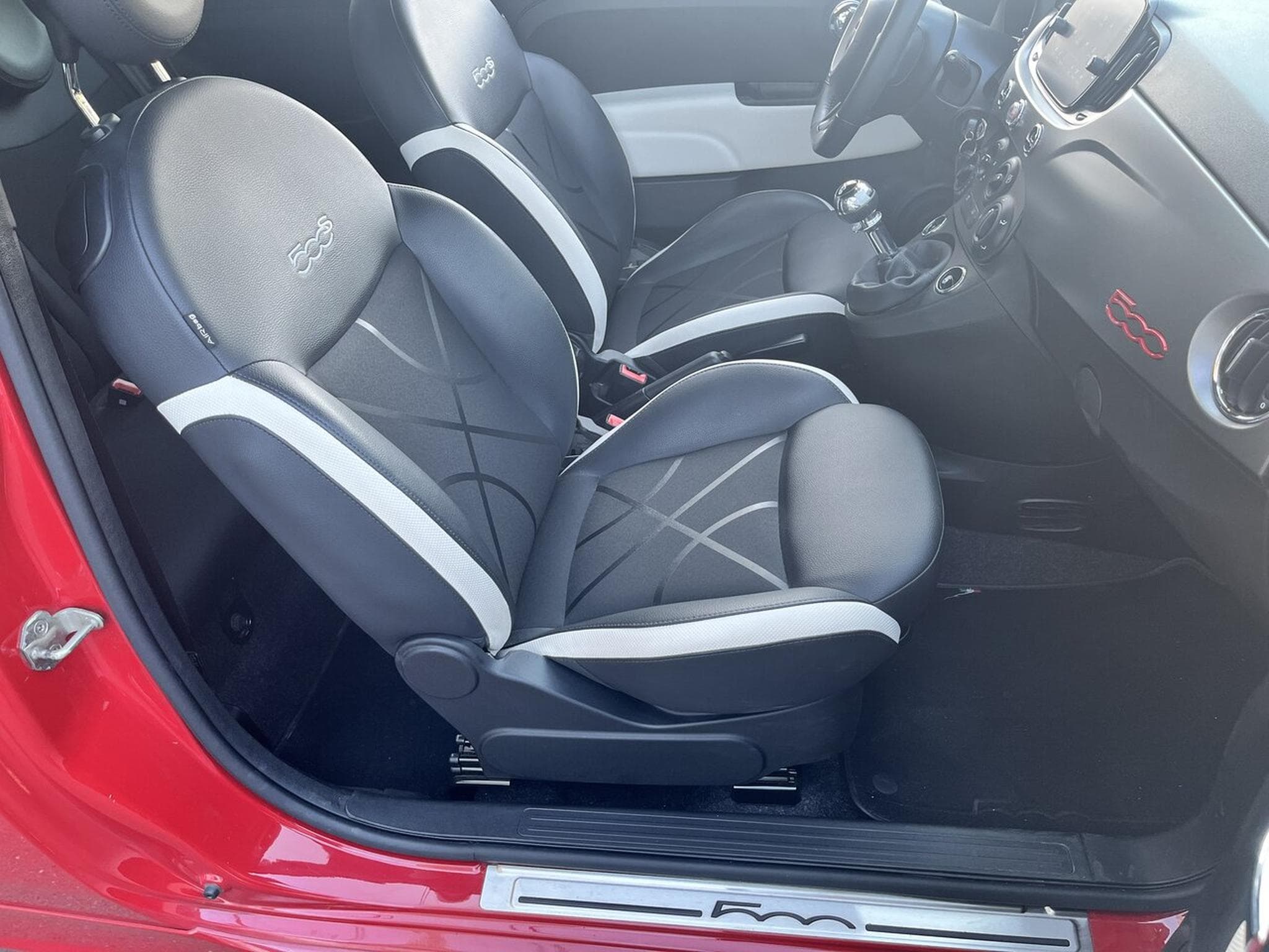 Fiat 500 1200 essence 70 ch - Finition Sort (2018) - Photo 10