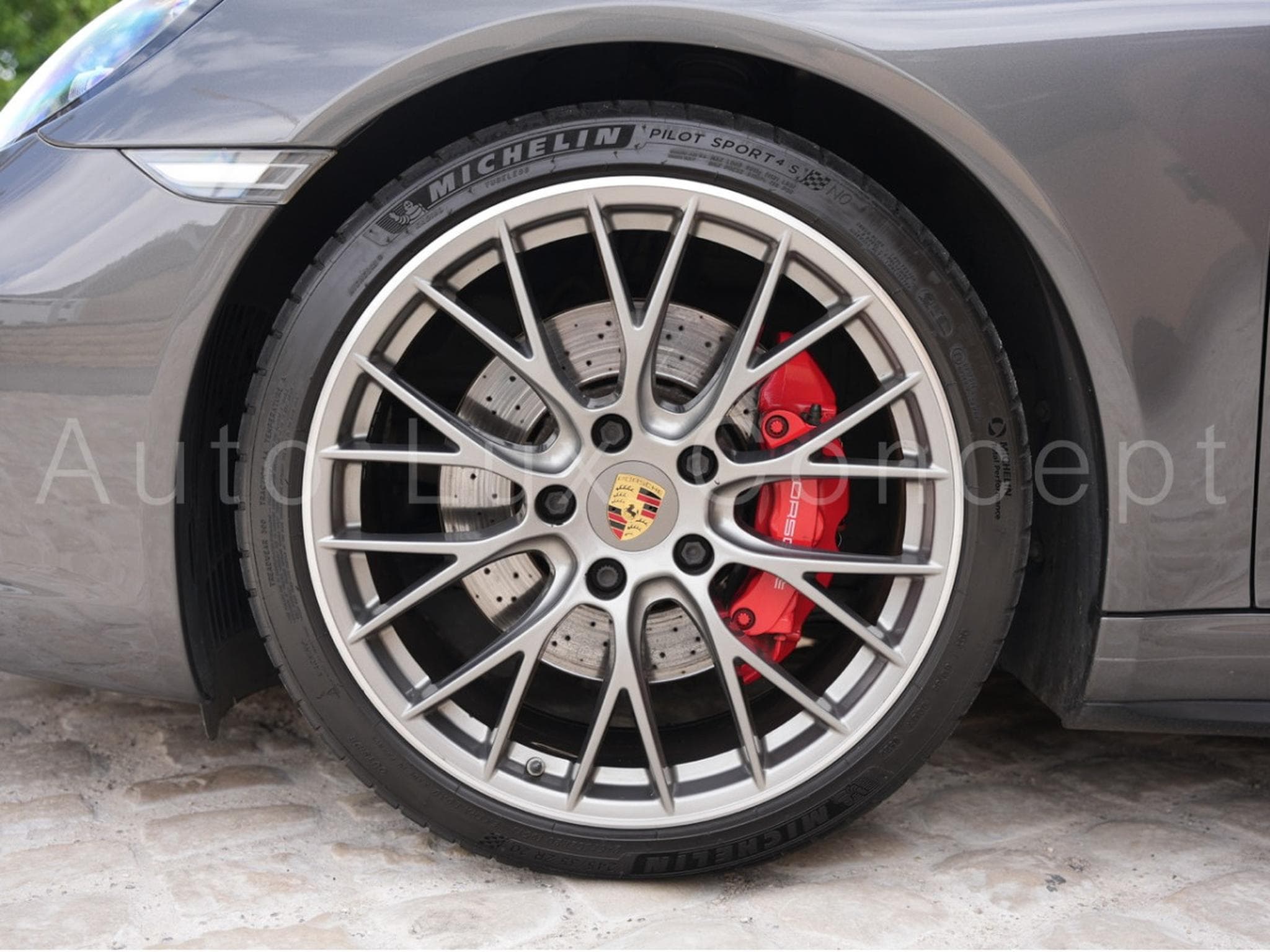 Porsche 911 911 Carrera 4S (2016) - Photo 12