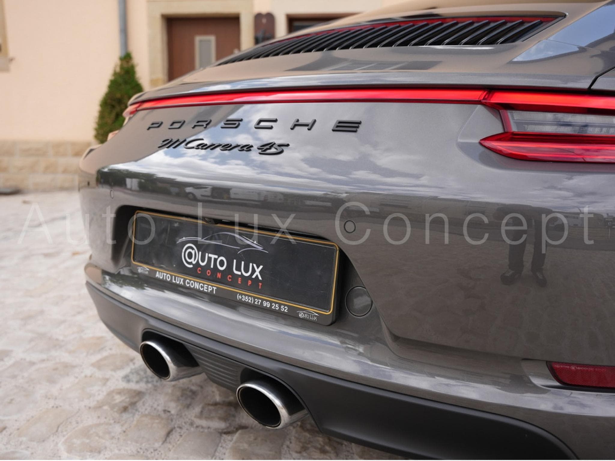 Porsche 911 911 Carrera 4S (2016) - Photo 13
