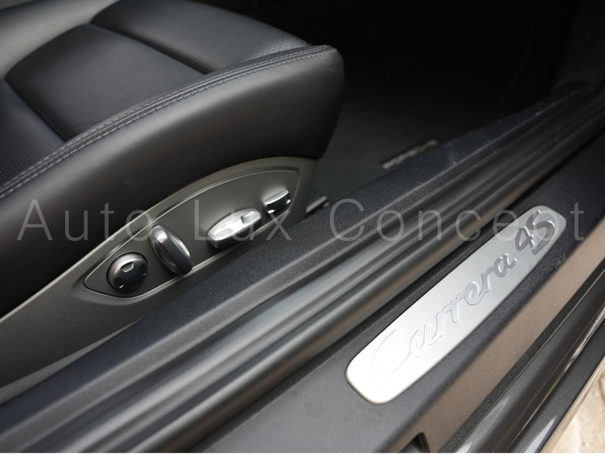 Porsche 911 911 Carrera 4S (2016) - Photo 24
