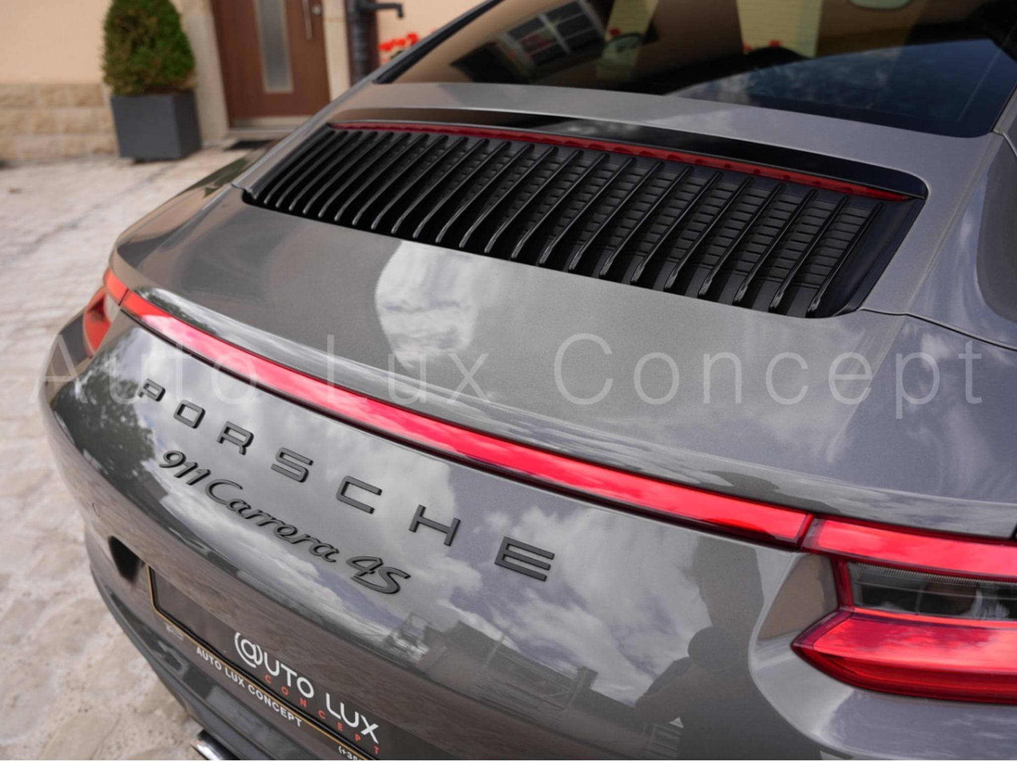 Porsche 911 911 Carrera 4S (2016) - Photo 30