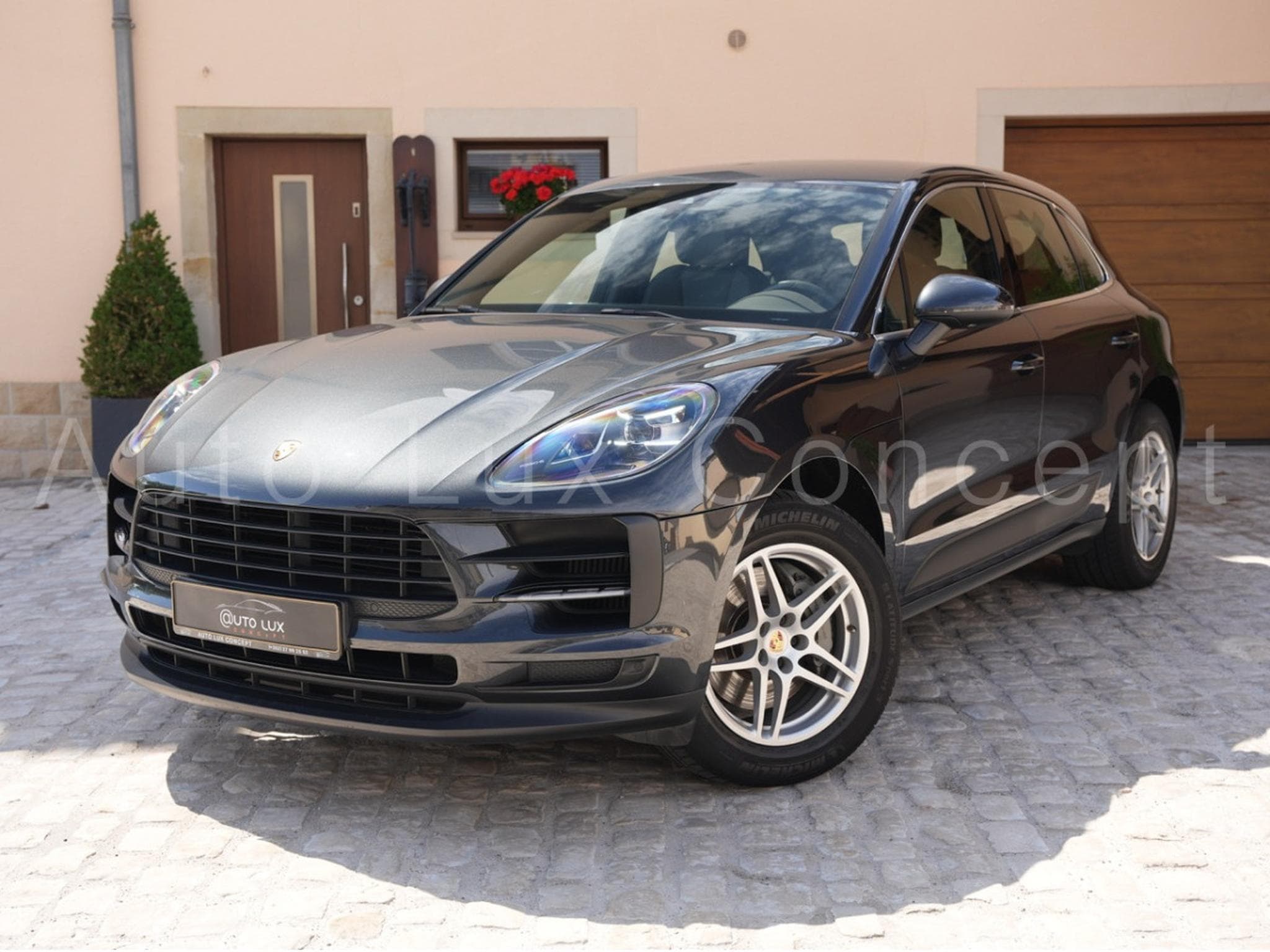 Porsche Macan S (2020) - Photo 1
