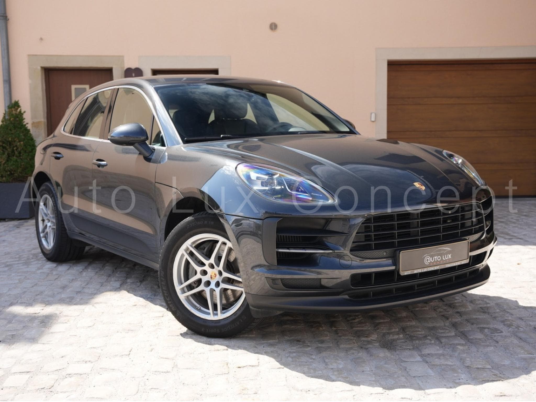 Porsche Macan S (2020) - Photo 2