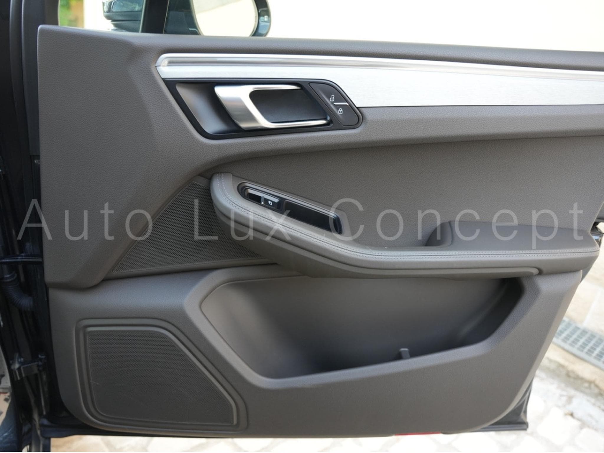 Porsche Macan S (2020) - Photo 27