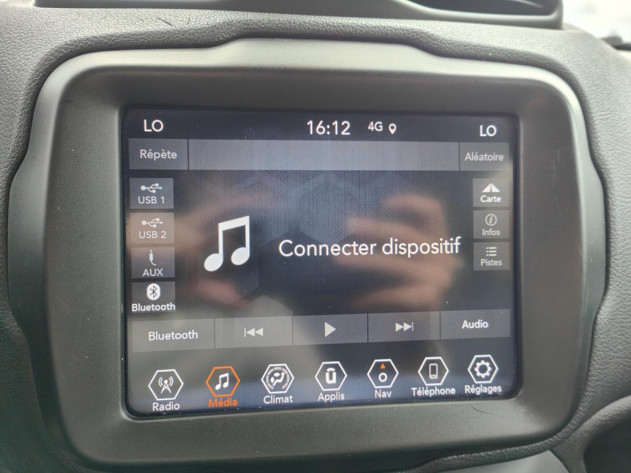 Jeep Renegade 1.0 T3 LIMITED CARPLAY GPS CAMERA INTERIEUR CUIR (2021) - Foto 16