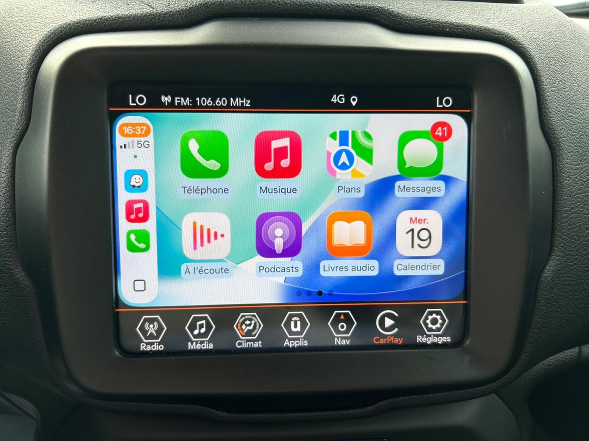 Jeep Renegade 1.0 T3 LIMITED CARPLAY GPS CAMERA INTERIEUR CUIR (2021) - Foto 17