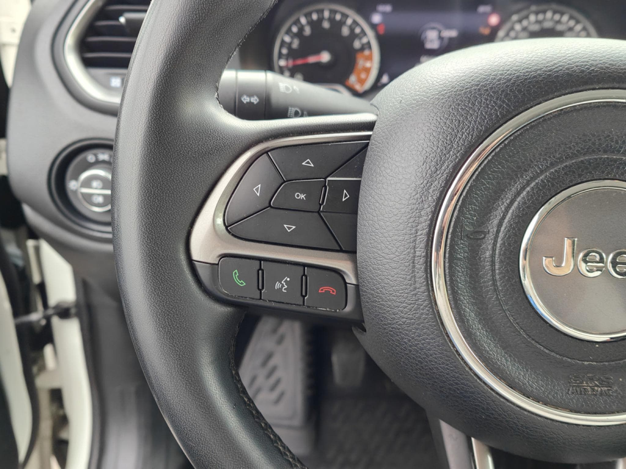 Jeep Renegade 1.0 T3 LIMITED CARPLAY GPS CAMERA INTERIEUR CUIR (2021) - Foto 19