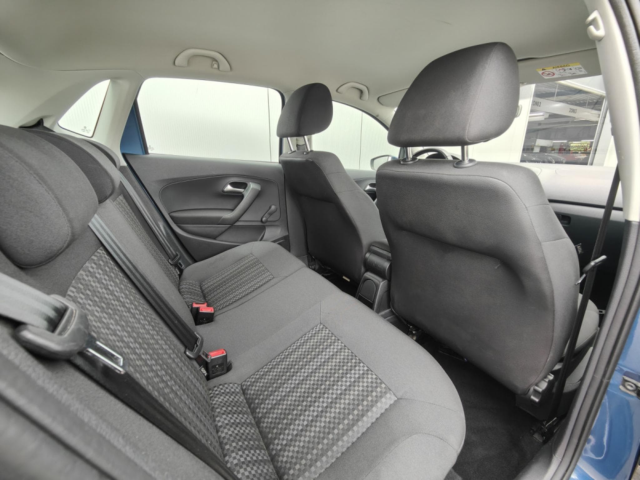 VW Polo 1.2 TSI CLIM AUTO GPS BLUETOOTH (2015) - Photo 8