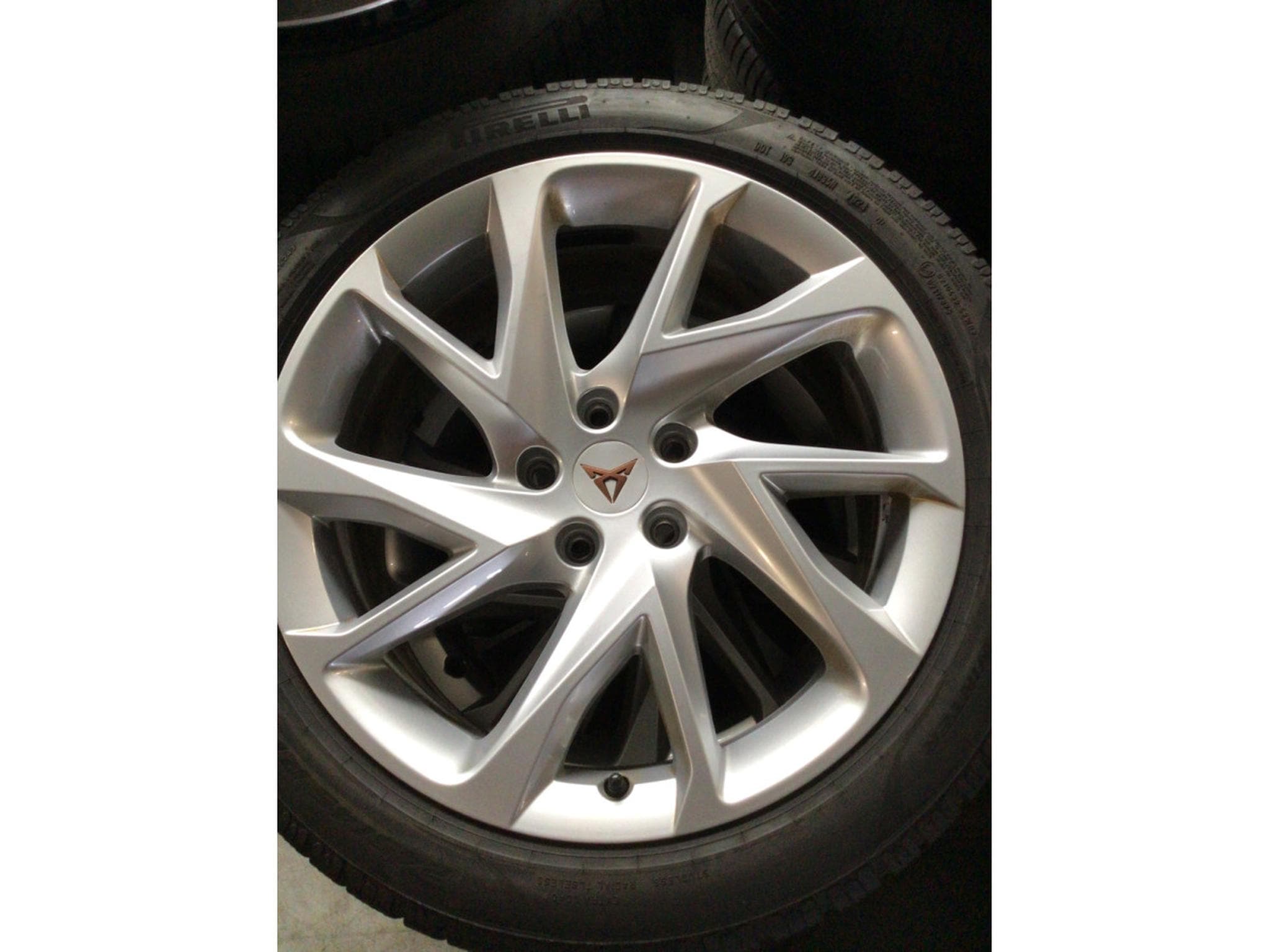 Jantes alu + Pneus h – 18" - Photo 1