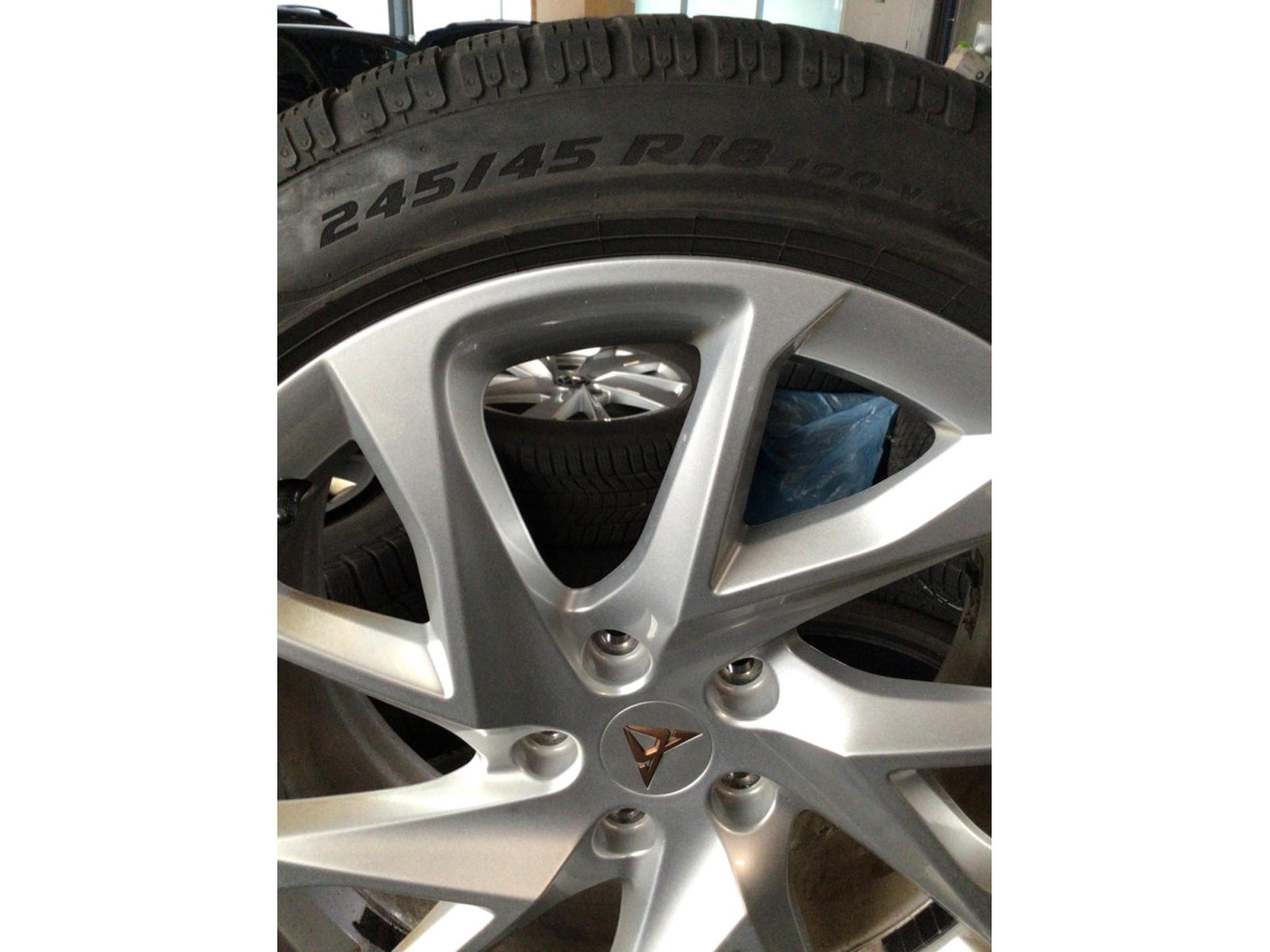 Jantes alu + Pneus h – 18" - Photo 3