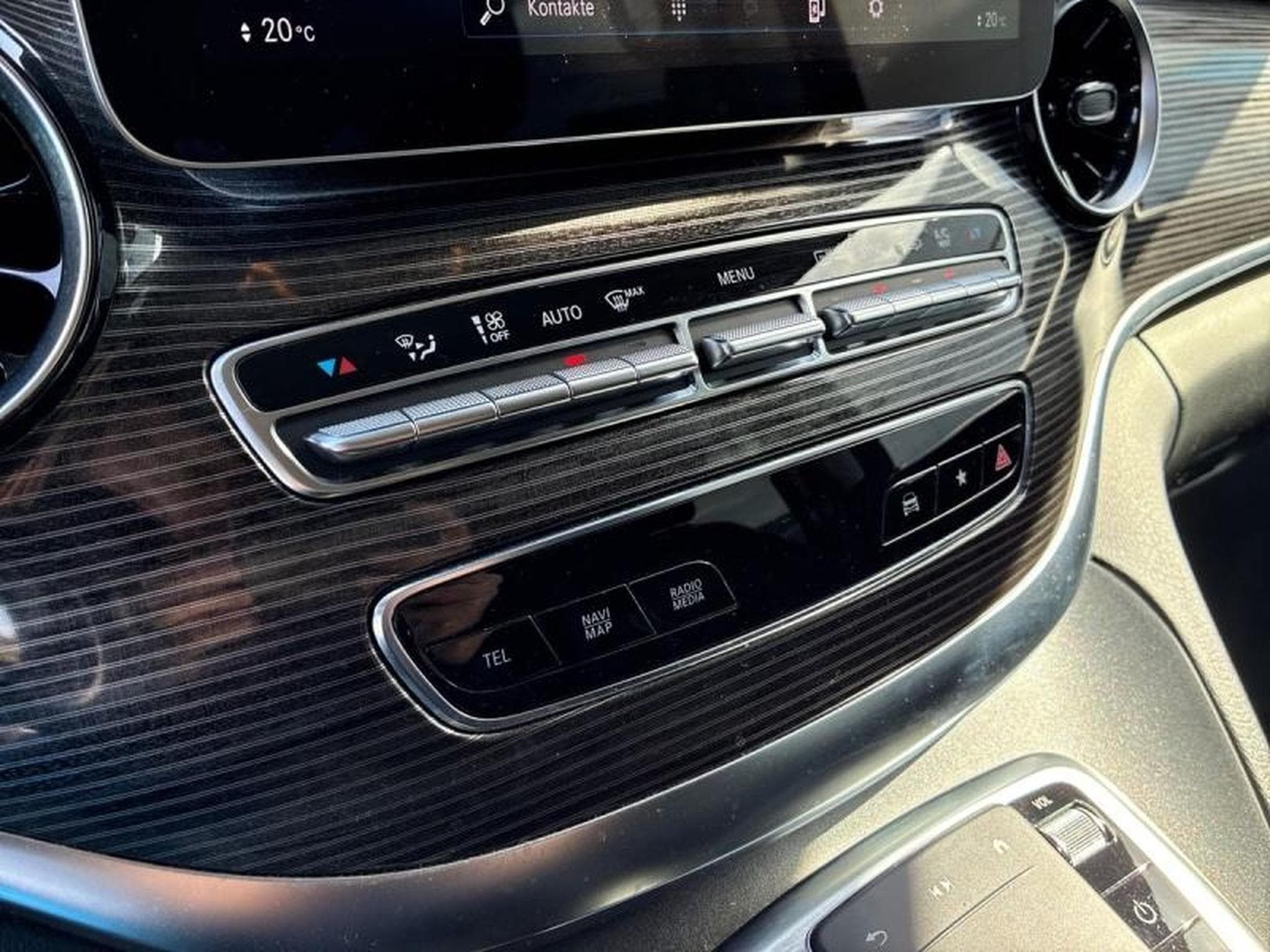 Mercedes Classe V 300 d Compact  Avantgarde 9G-Tronic (2020) - Foto 9