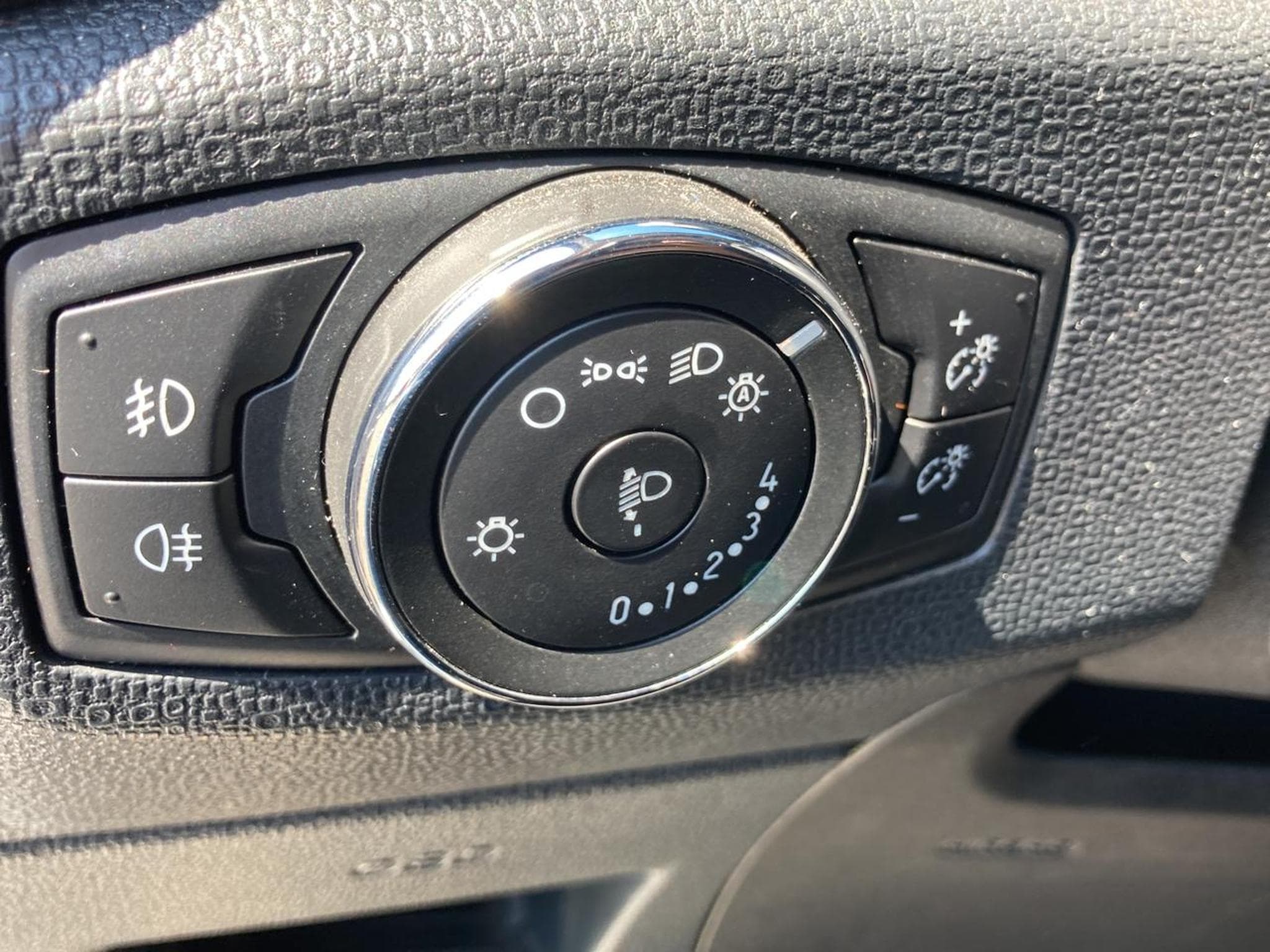 Ford ECOSPORT 1.0 ECOBOOST 125 ST-LINE (2019) - Photo 14