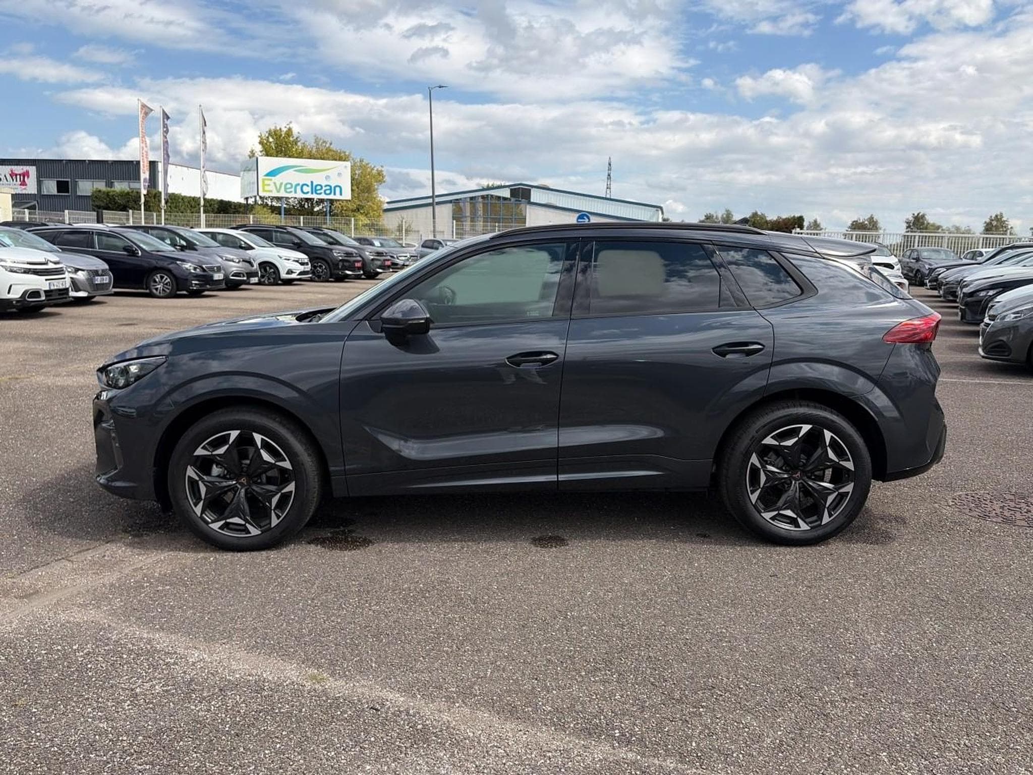 Cupra TERRAMAR 1.5 ETSI HYBRID 150 V DSG7 (2026) - Foto 8
