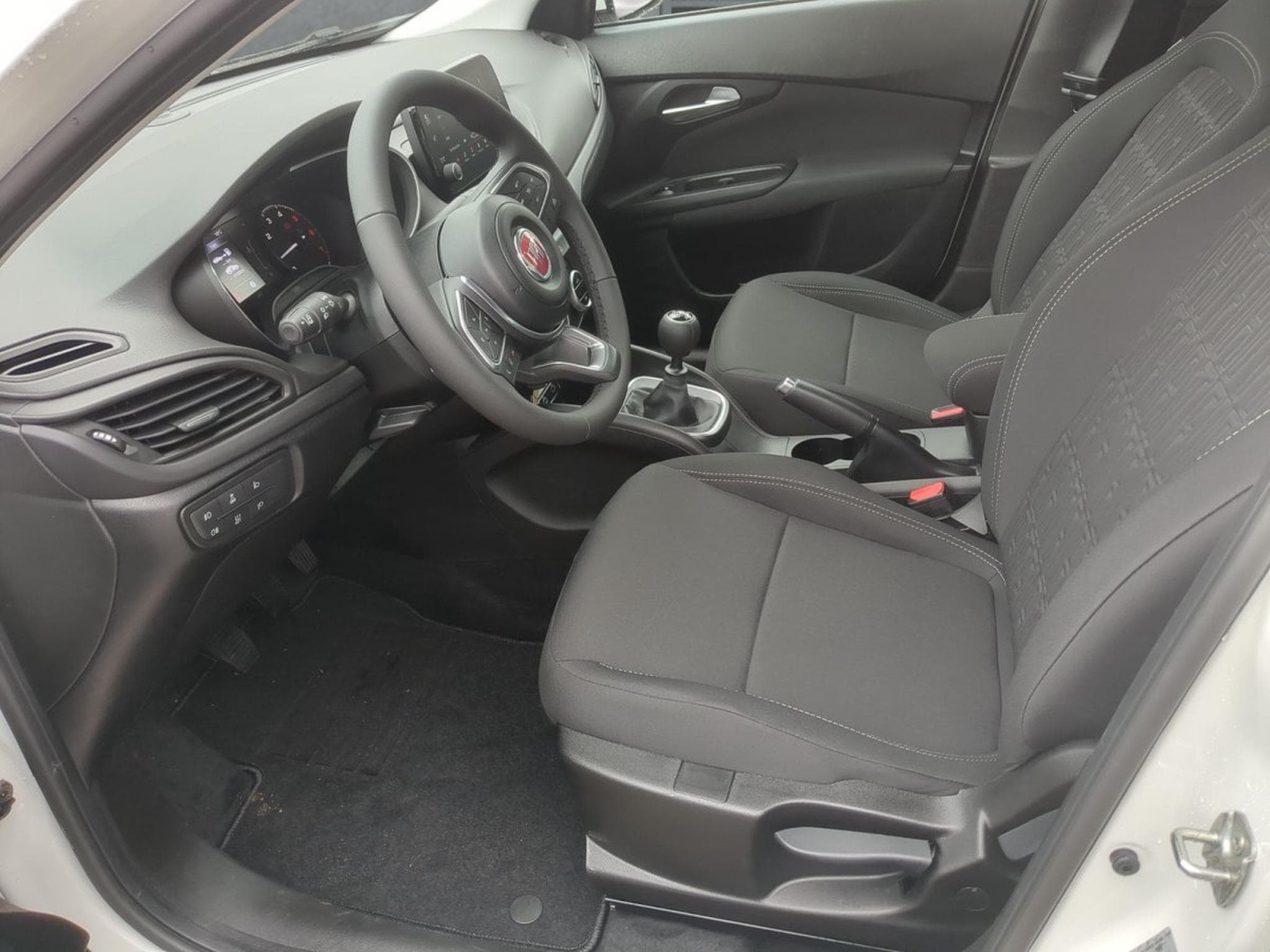 Fiat Tipo Urban (2026) - Foto 4