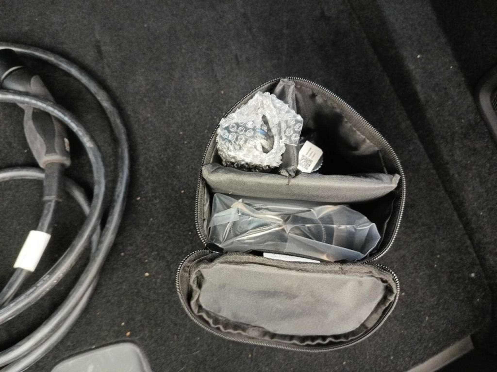 Polestar 4 Prime (2026) - Photo 12