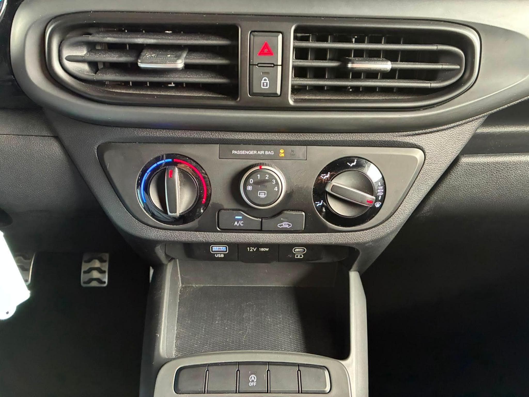 Hyundai i10 N-Line (2025) - Photo 19