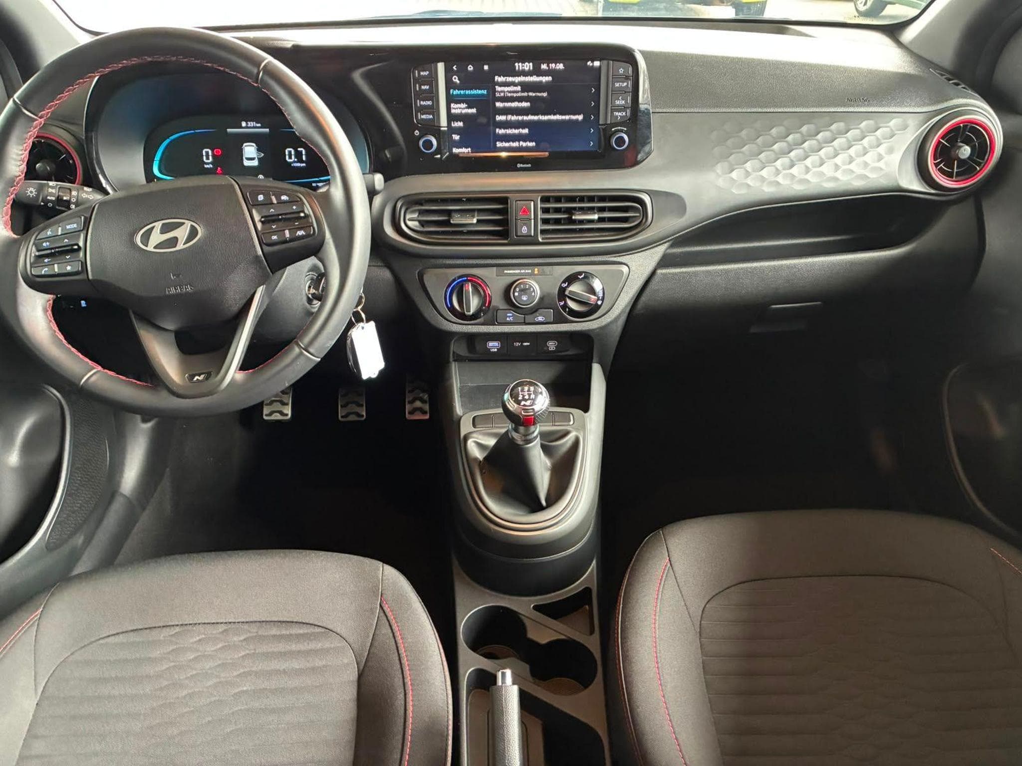 Hyundai i10 N-Line (2025) - Photo 9