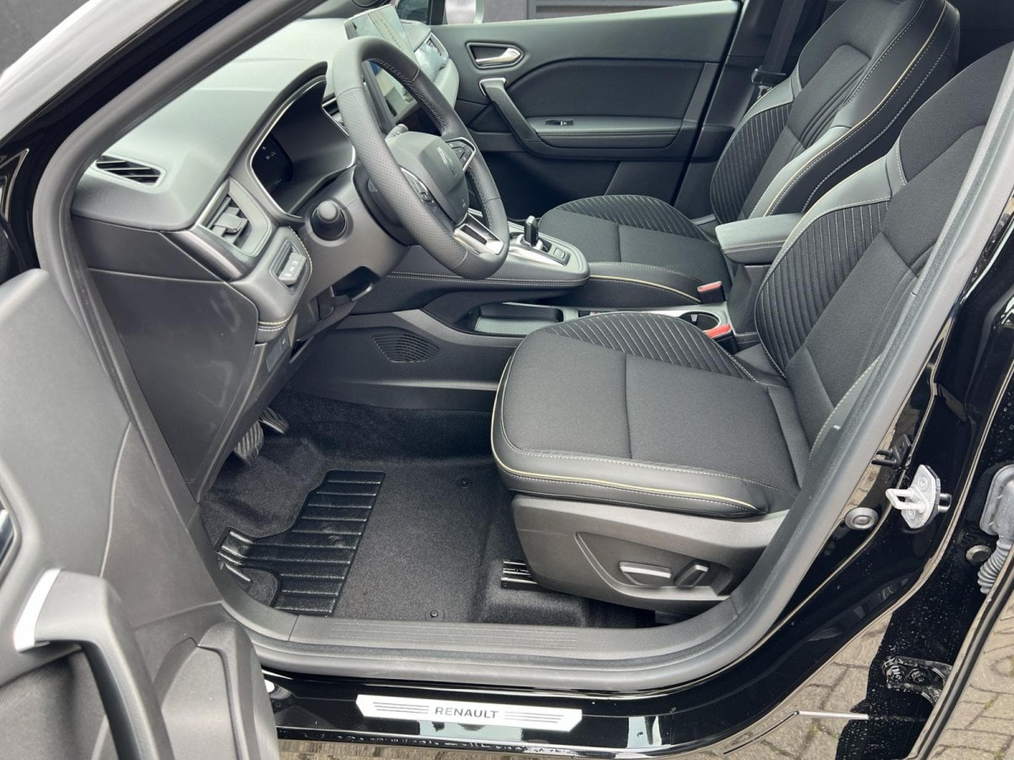 Renault SymbioZ Iconic (2026) - Foto 4
