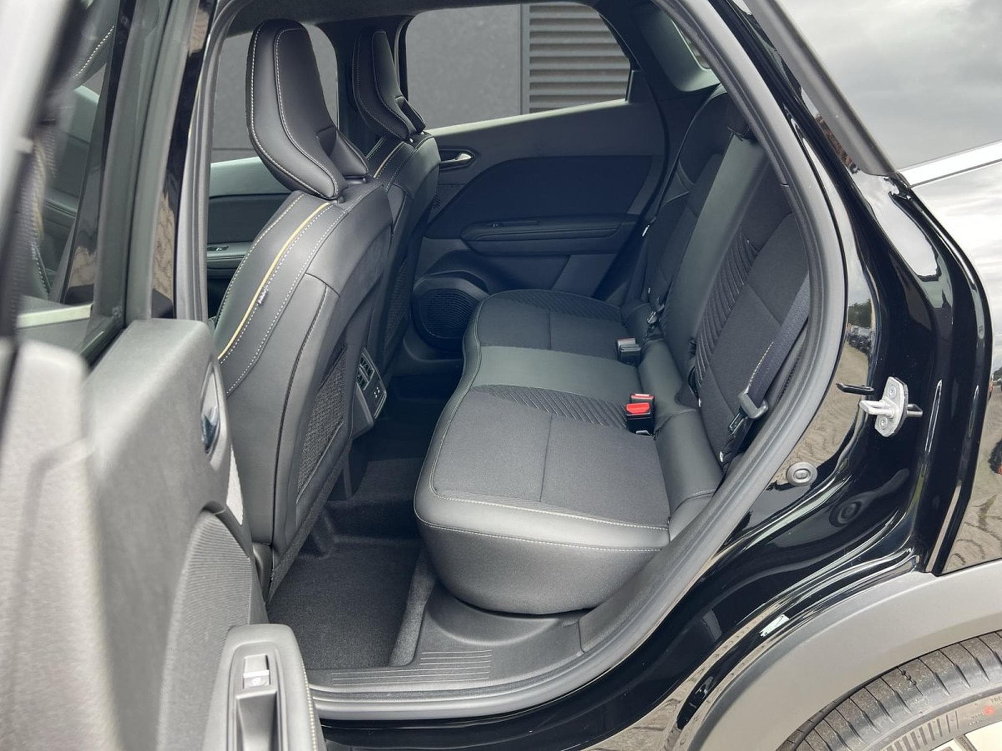 Renault SymbioZ Iconic (2026) - Foto 6