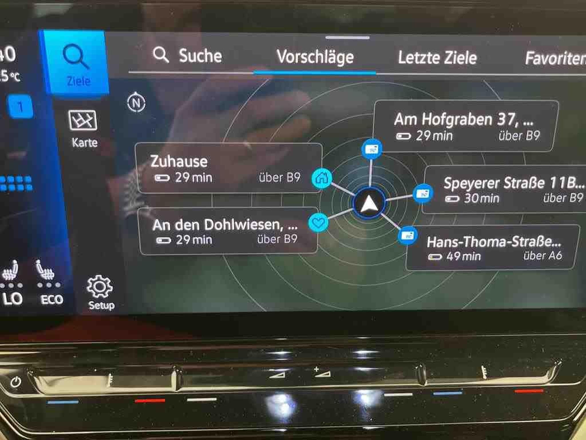 VW ID.4 Pro Performance (2023) - Photo 11