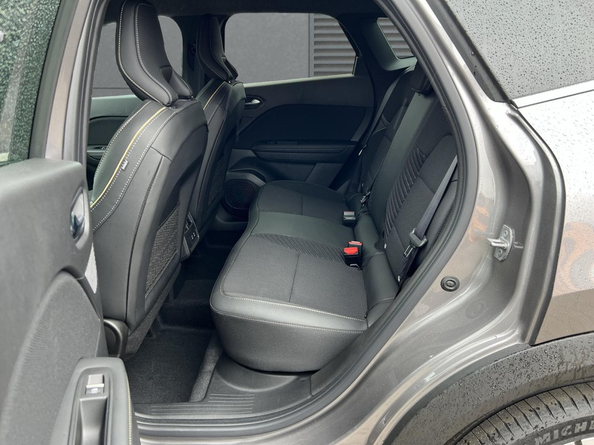 Renault SymbioZ Iconic (2026) - Foto 6