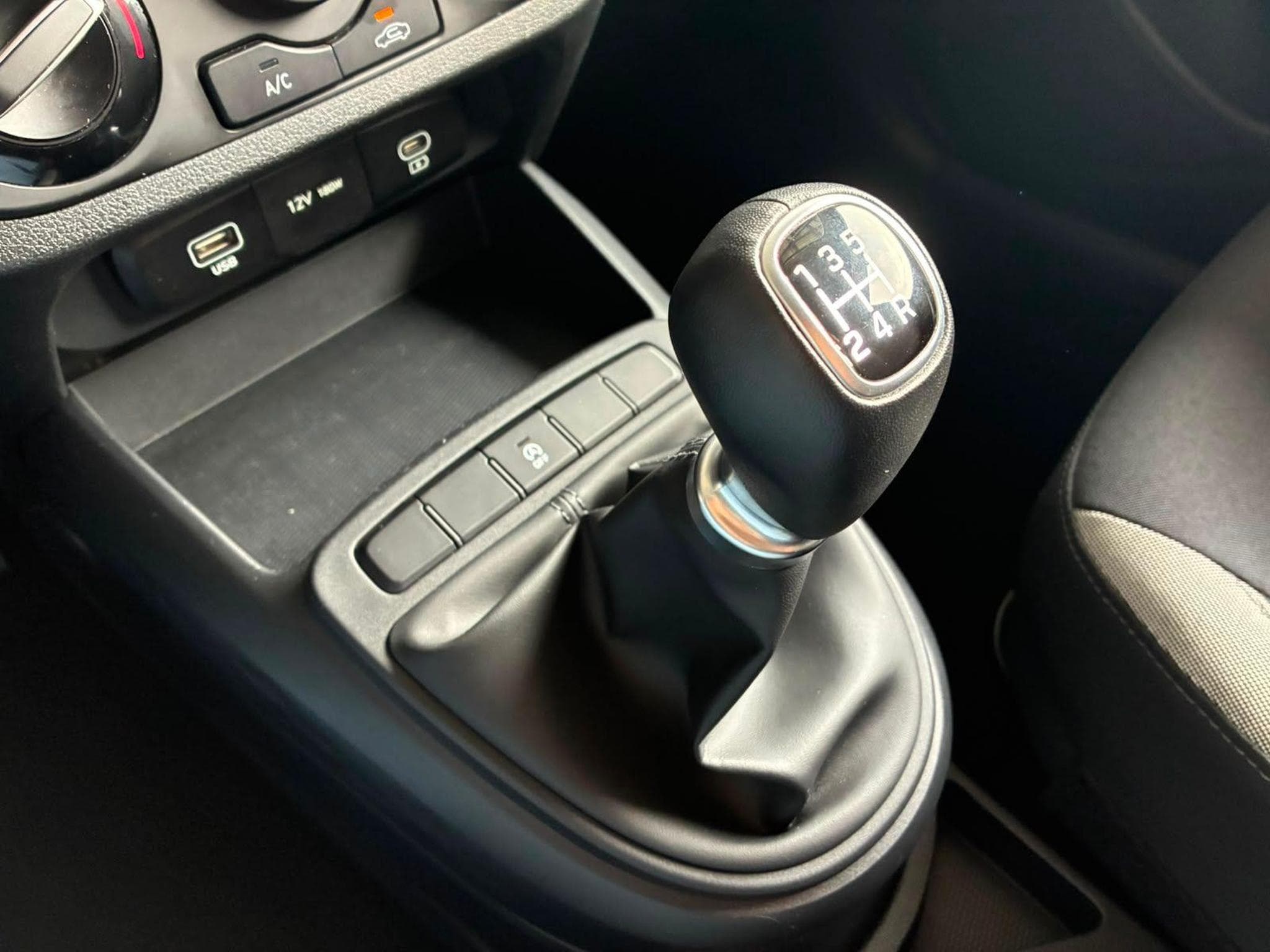 Hyundai i10 Comfort (2025) - Photo 20